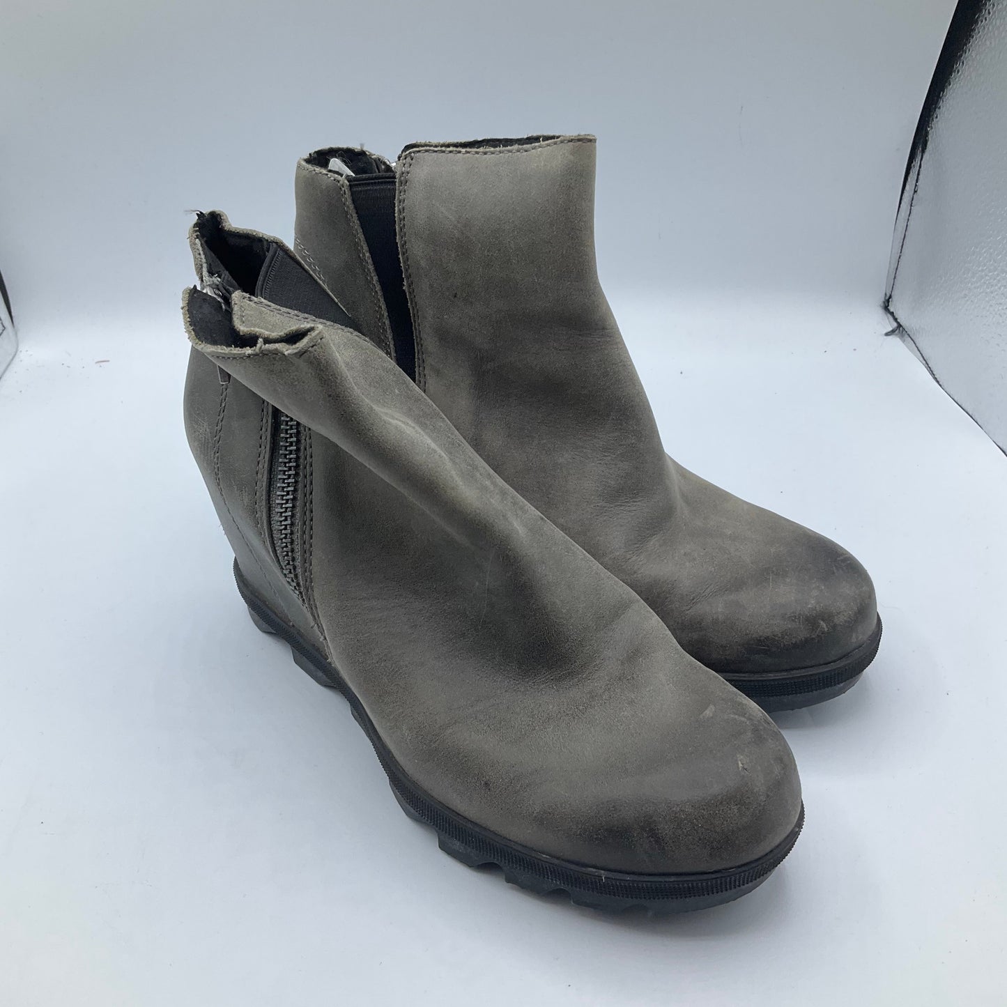 Grey Boots Ankle Flats Sorel, Size 7.5