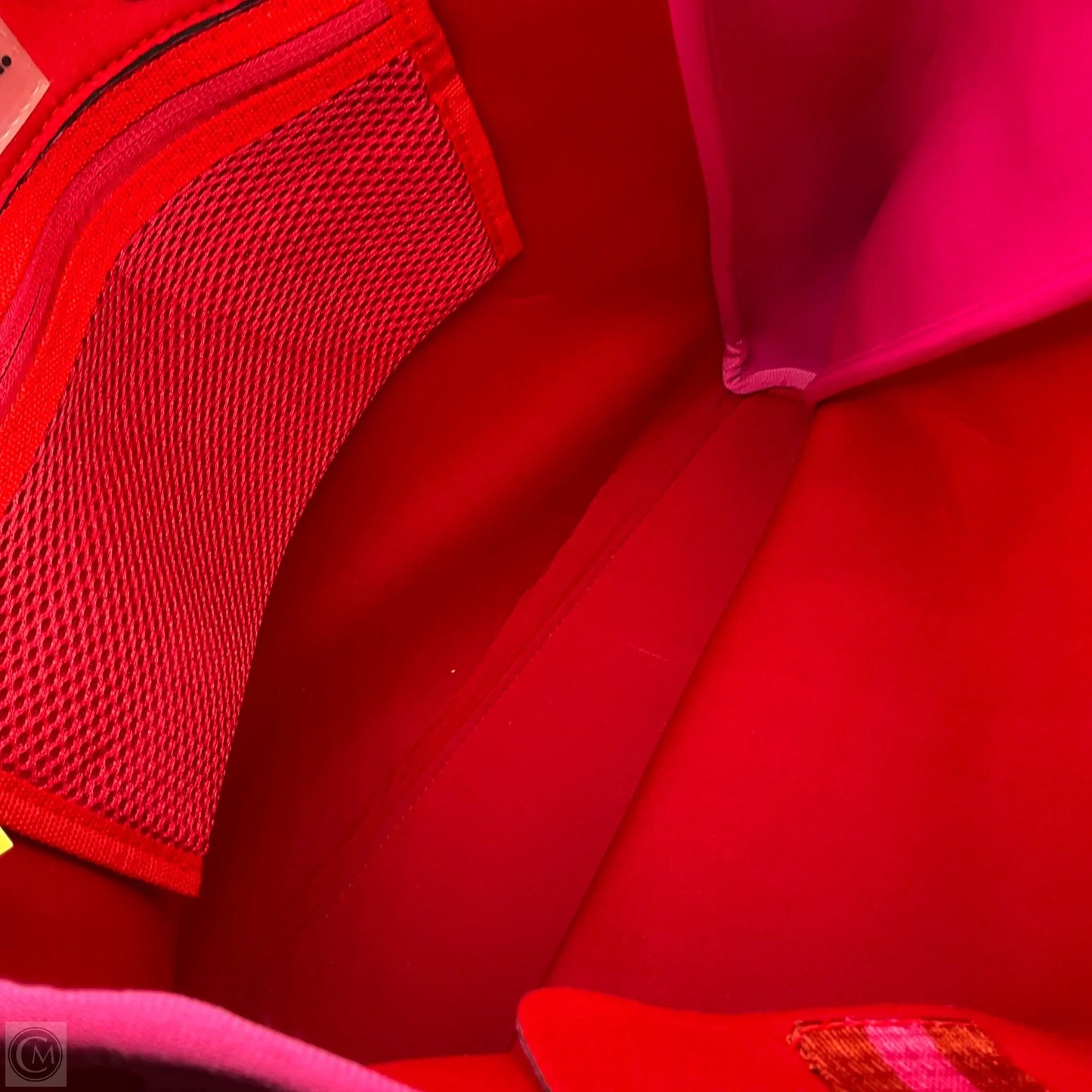 Handbag By Summersalt, Size: Medium