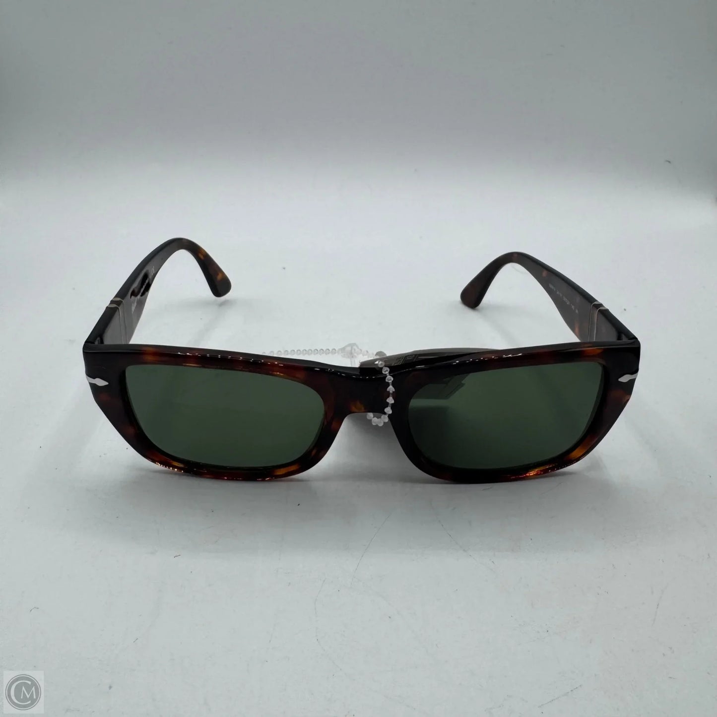 Sunglasses Designer By Cma