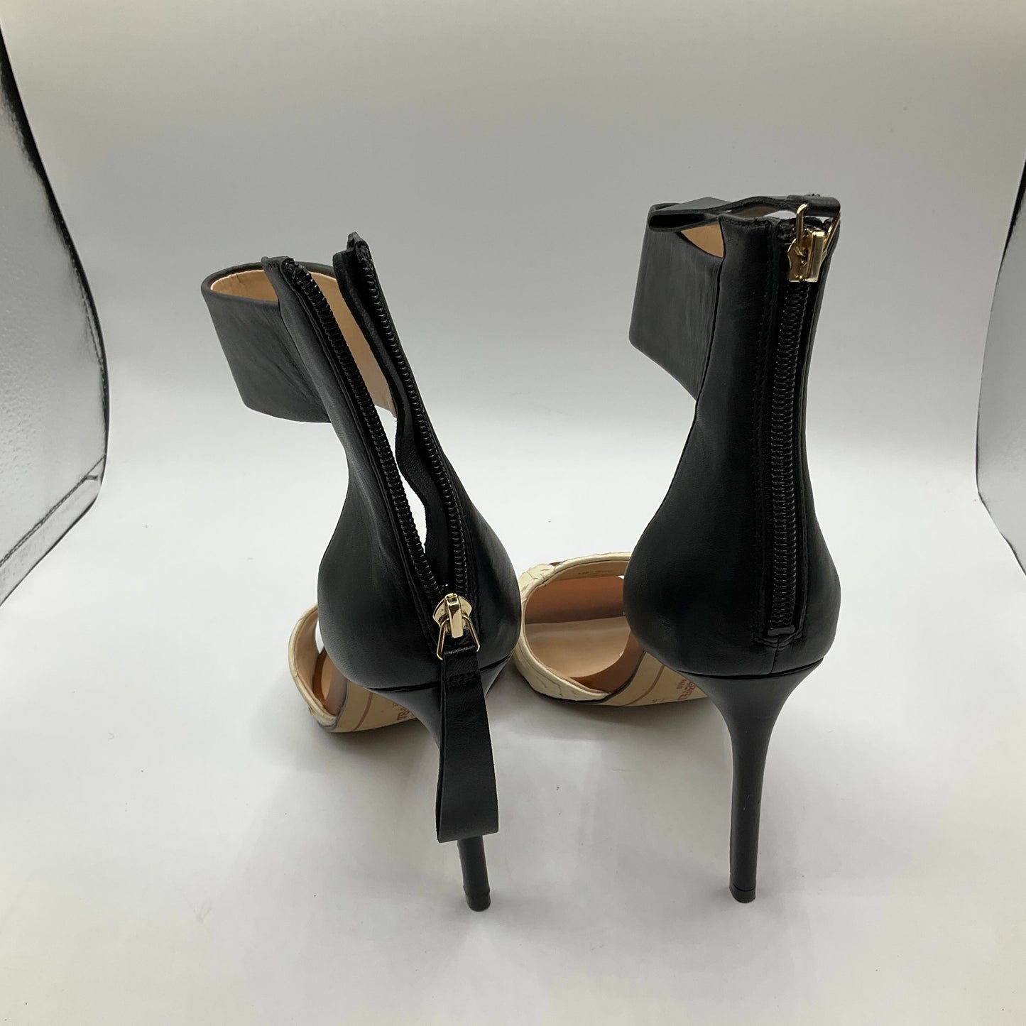 Shoes Heels Stiletto By Karl Lagerfeld Size: 7.5