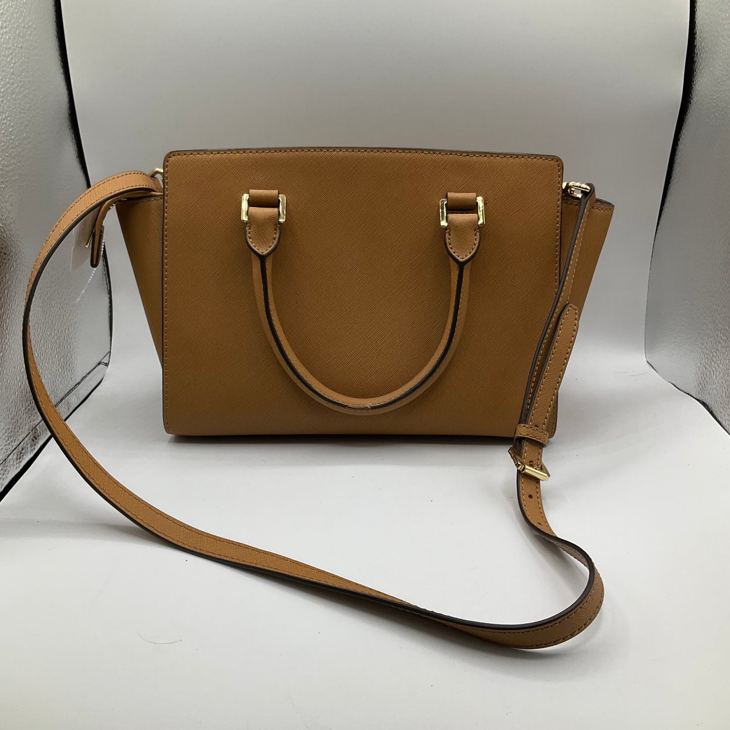 Crossbody Designer By Michael Kors Size: Small