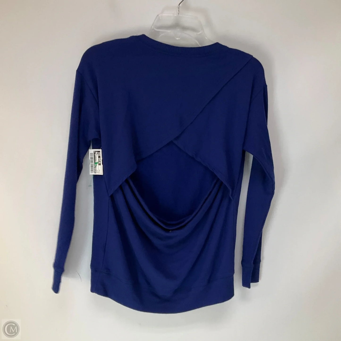 Athletic Top Long Sleeve Crewneck By Beyond Yoga In Blue, Size: S