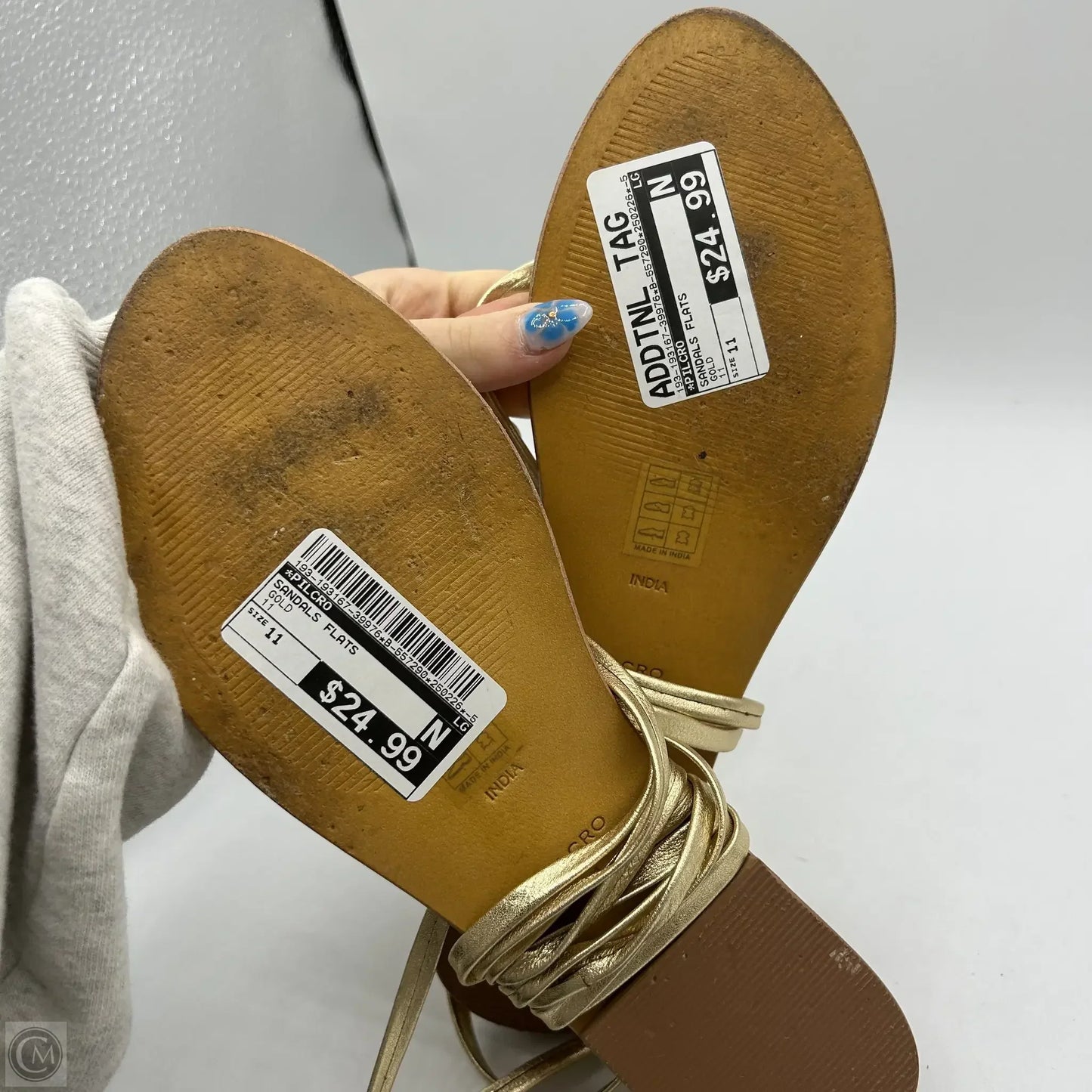 Sandals Flats By Pilcro In Gold, Size: 11