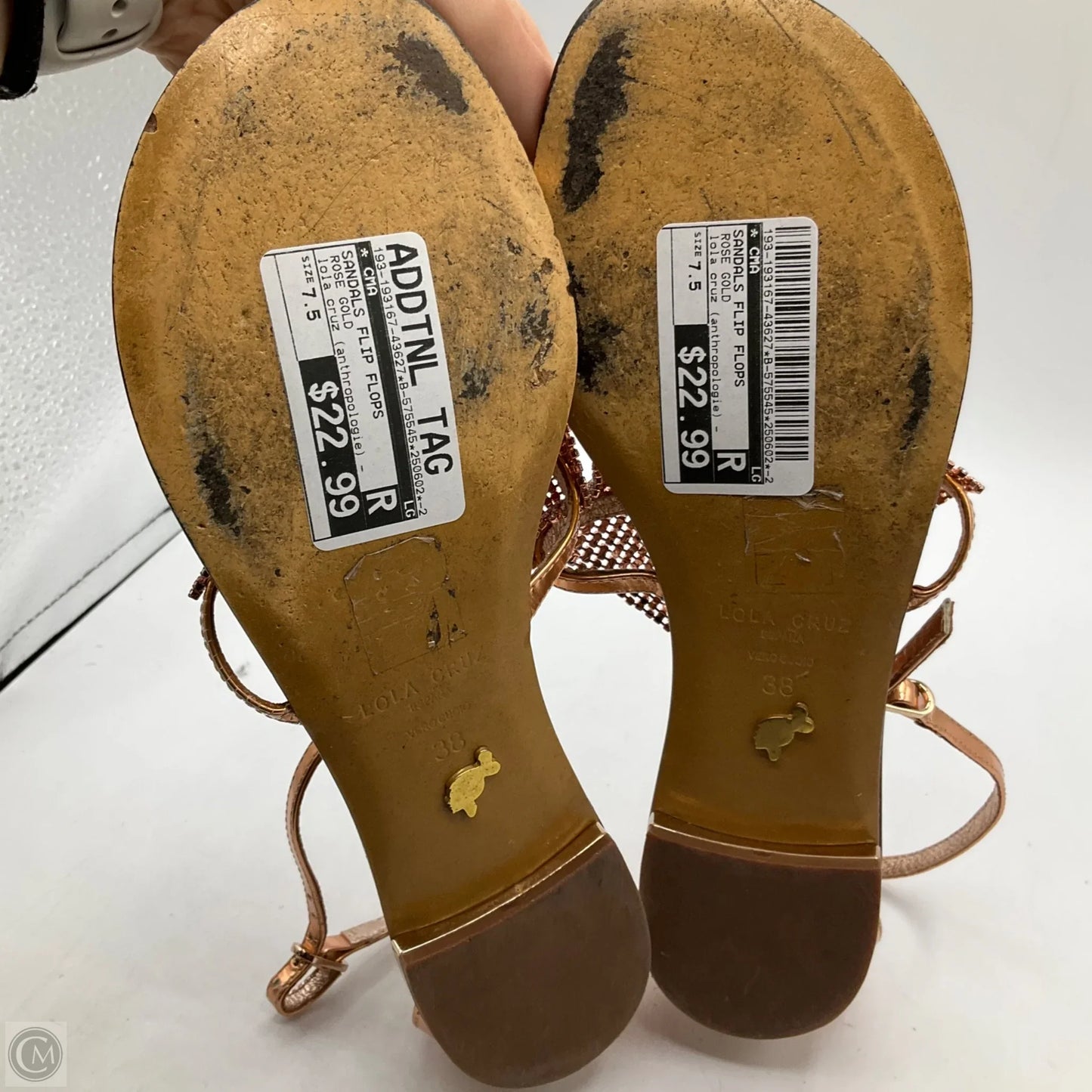 Sandals Flip Flops By Cma In Rose Gold, Size: 7.5