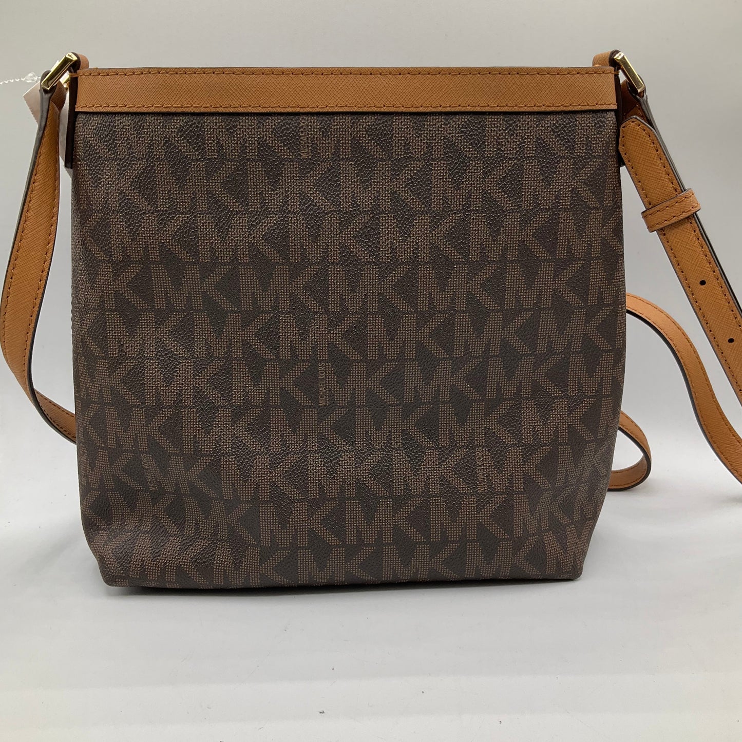 Crossbody Designer By Michael Kors Size: Medium