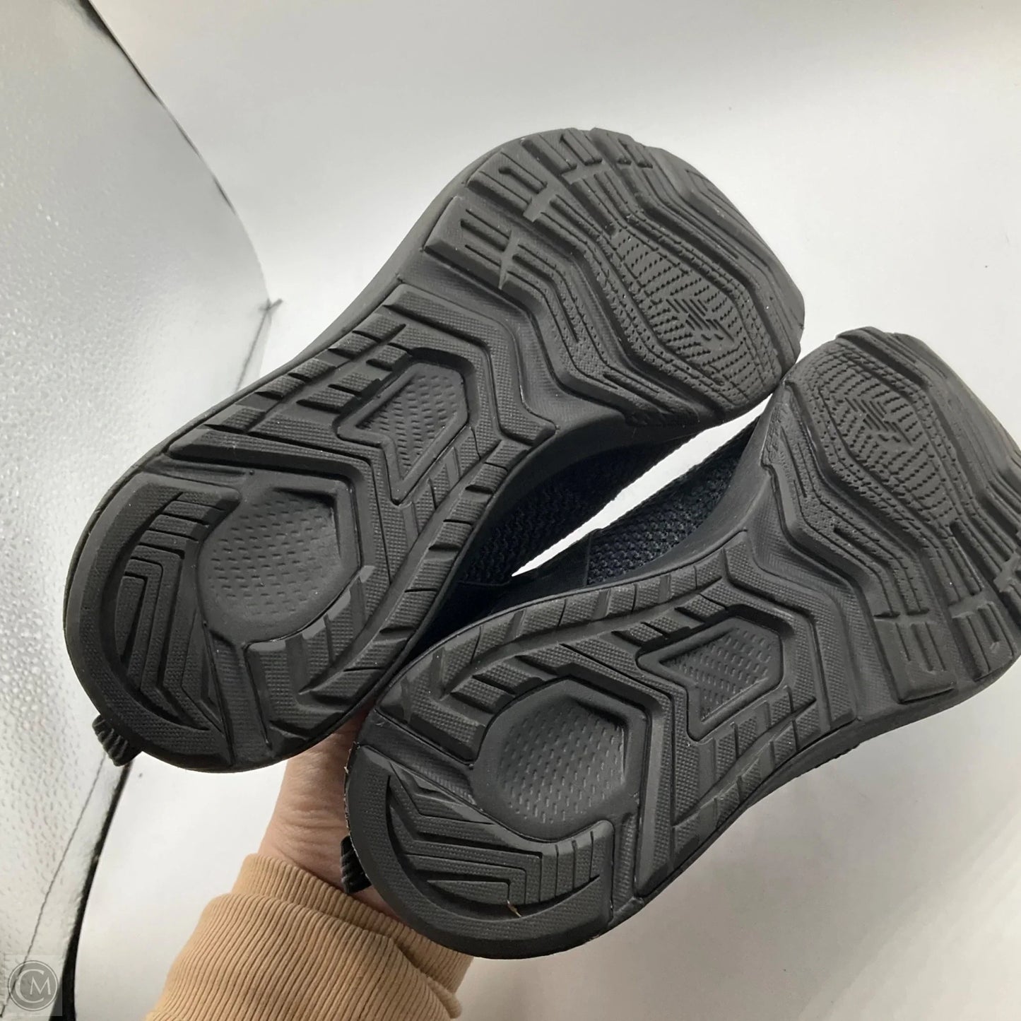 Shoes Athletic By New Balance In Black, Size: 6.5