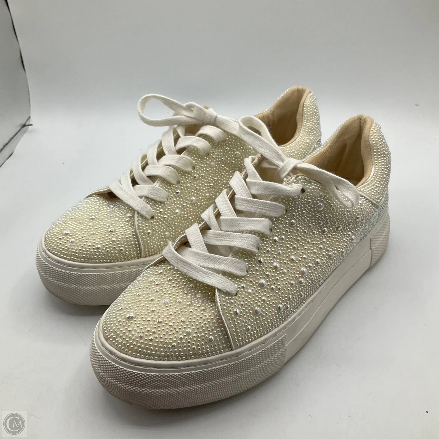 Shoes Sneakers By Betsey Johnson In Cream, Size: 8