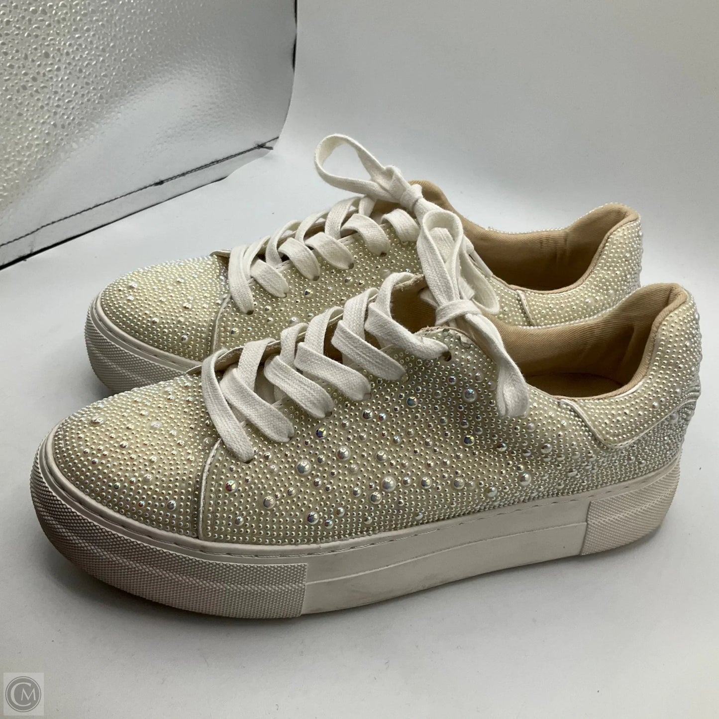 Shoes Sneakers By Betsey Johnson In Cream, Size: 8