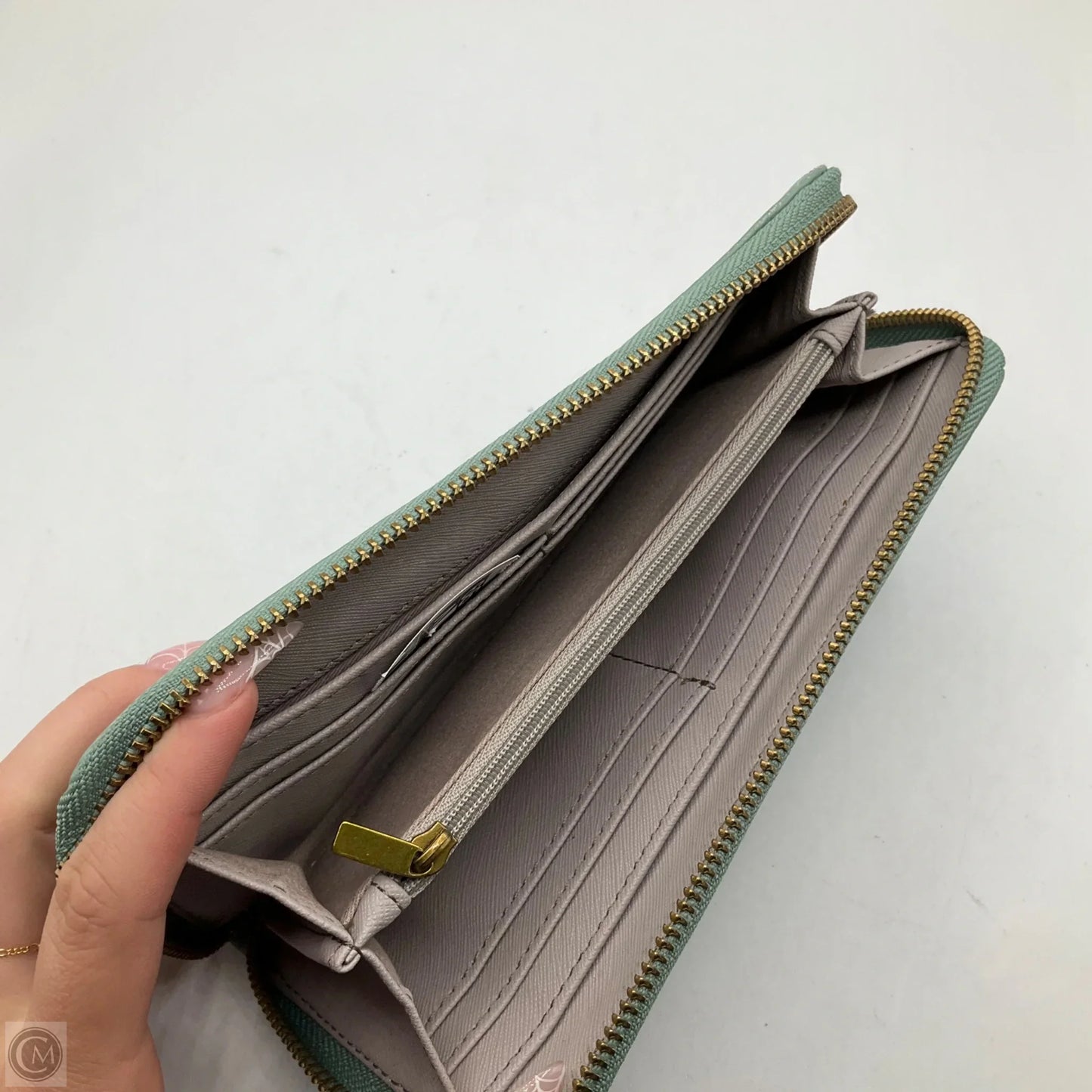 Wallet By Fossil, Size: Large