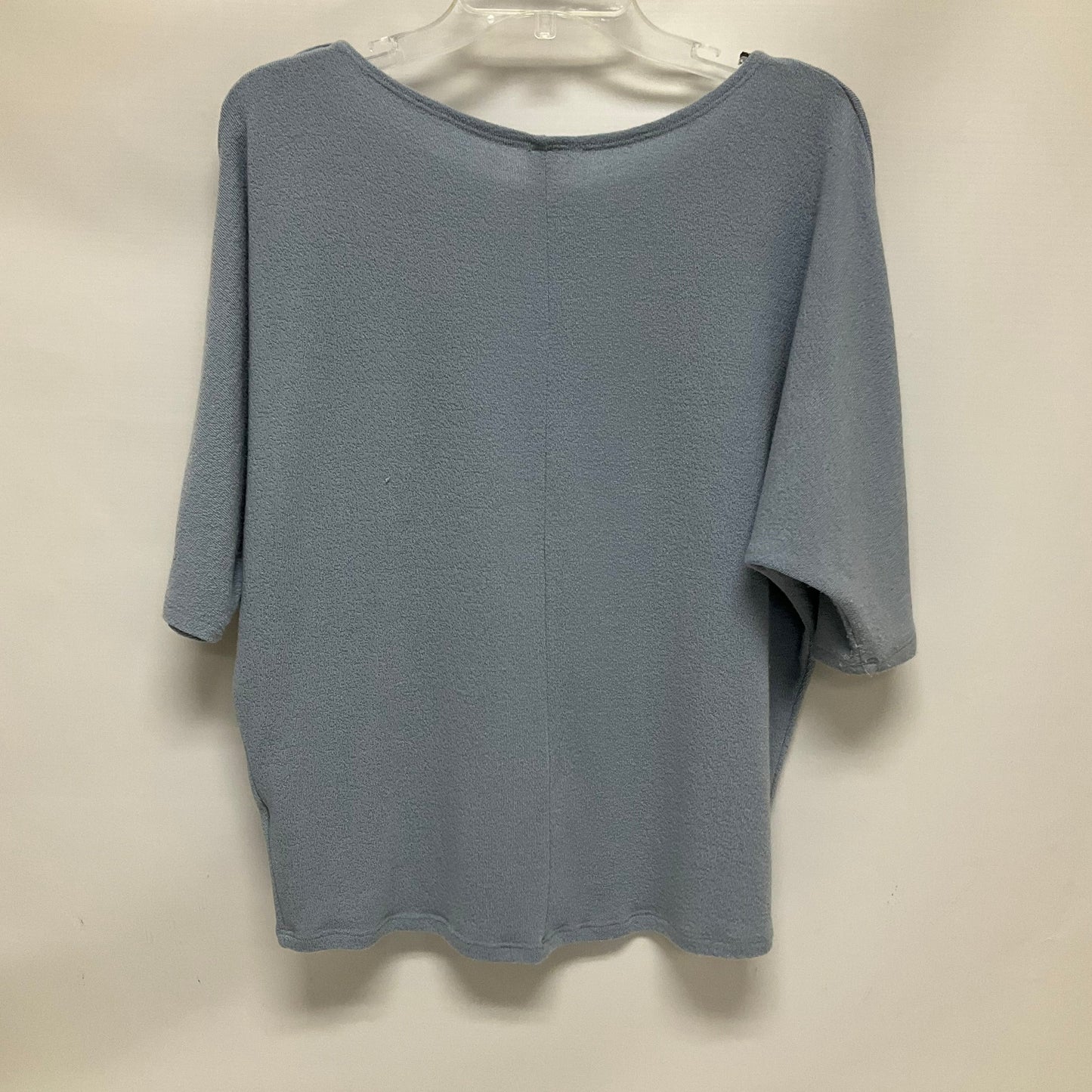 Top Short Sleeve By Cma Size: S