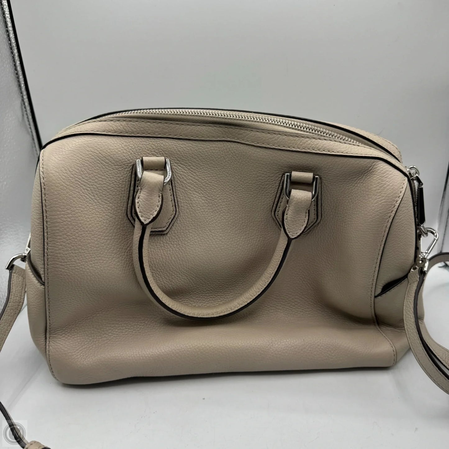 Handbag Designer By Michael Kors, Size: Medium