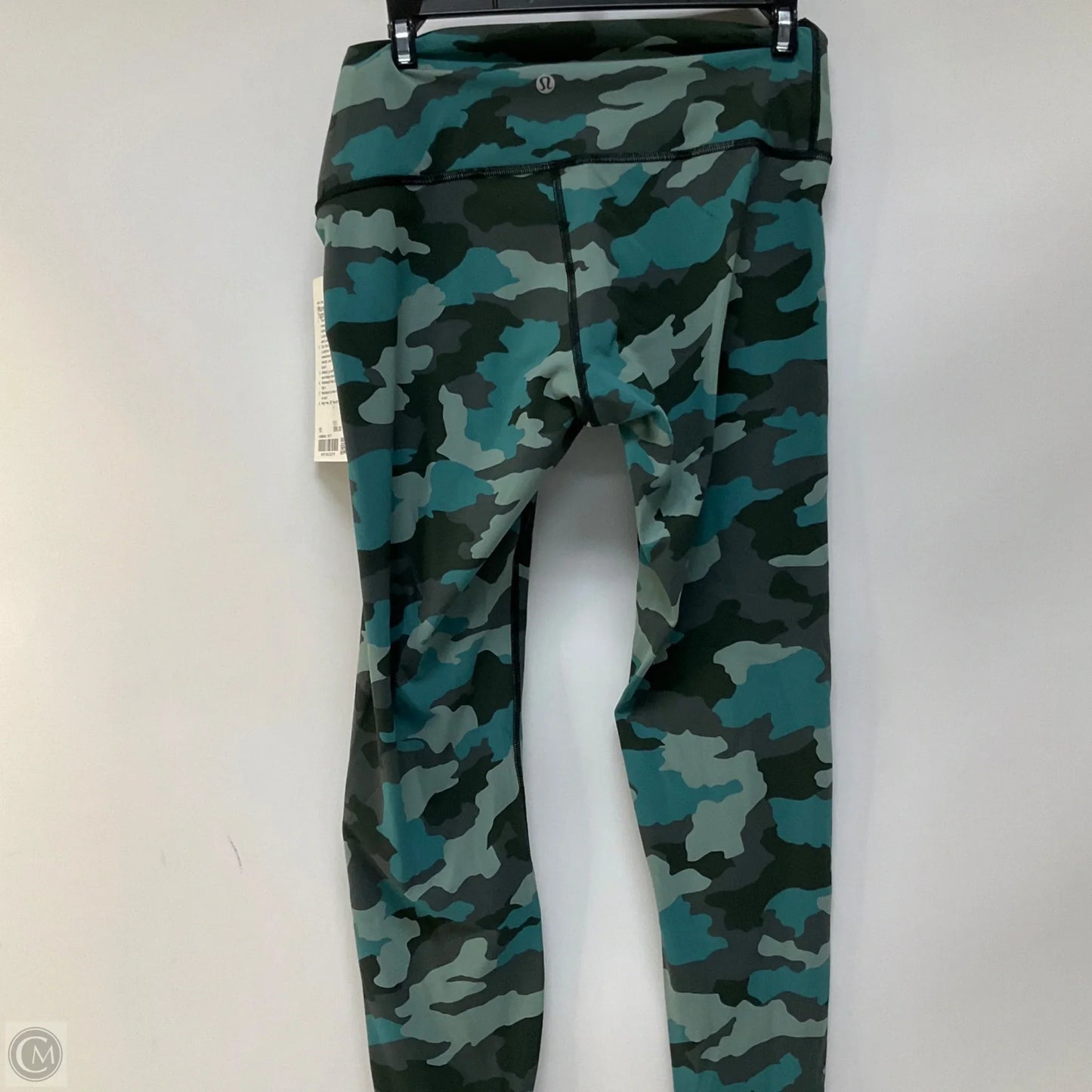 Athletic Leggings Capris By Lululemon In Camouflage Print, Size: 10