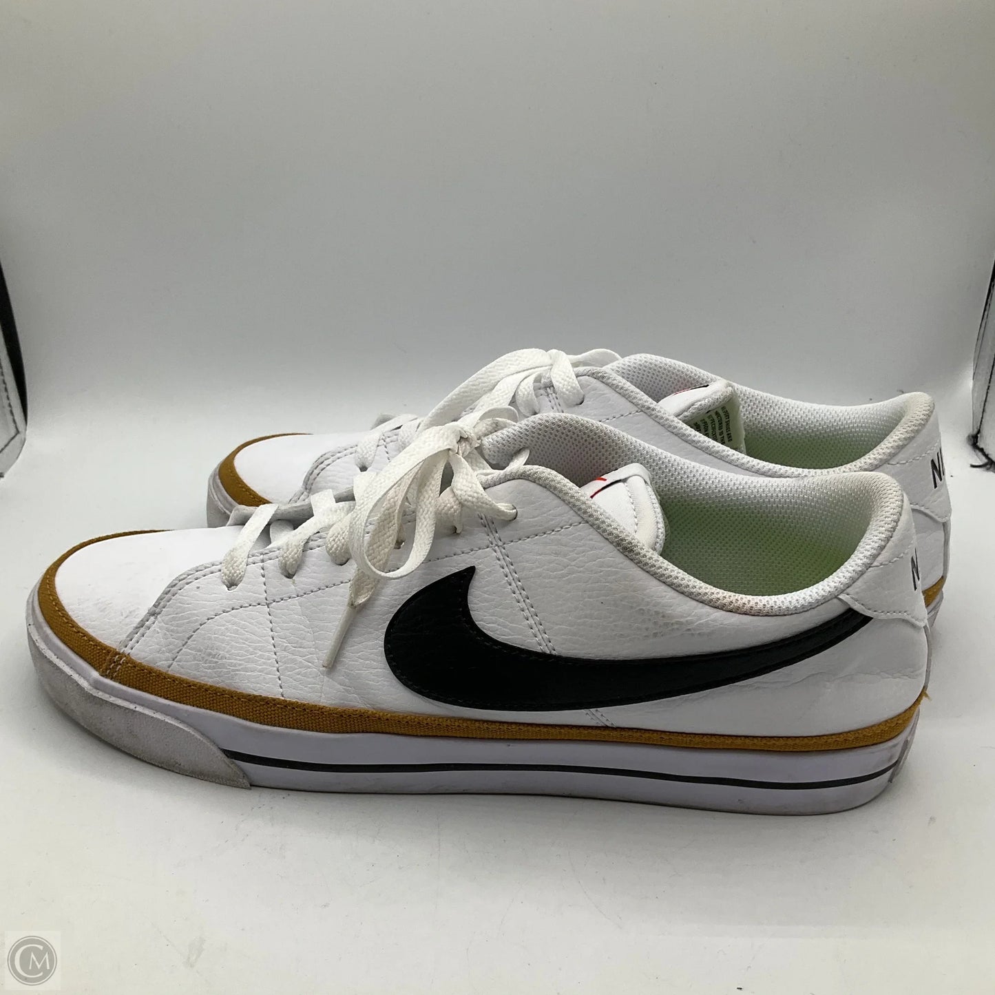 Shoes Sneakers By Nike In White, Size: 12