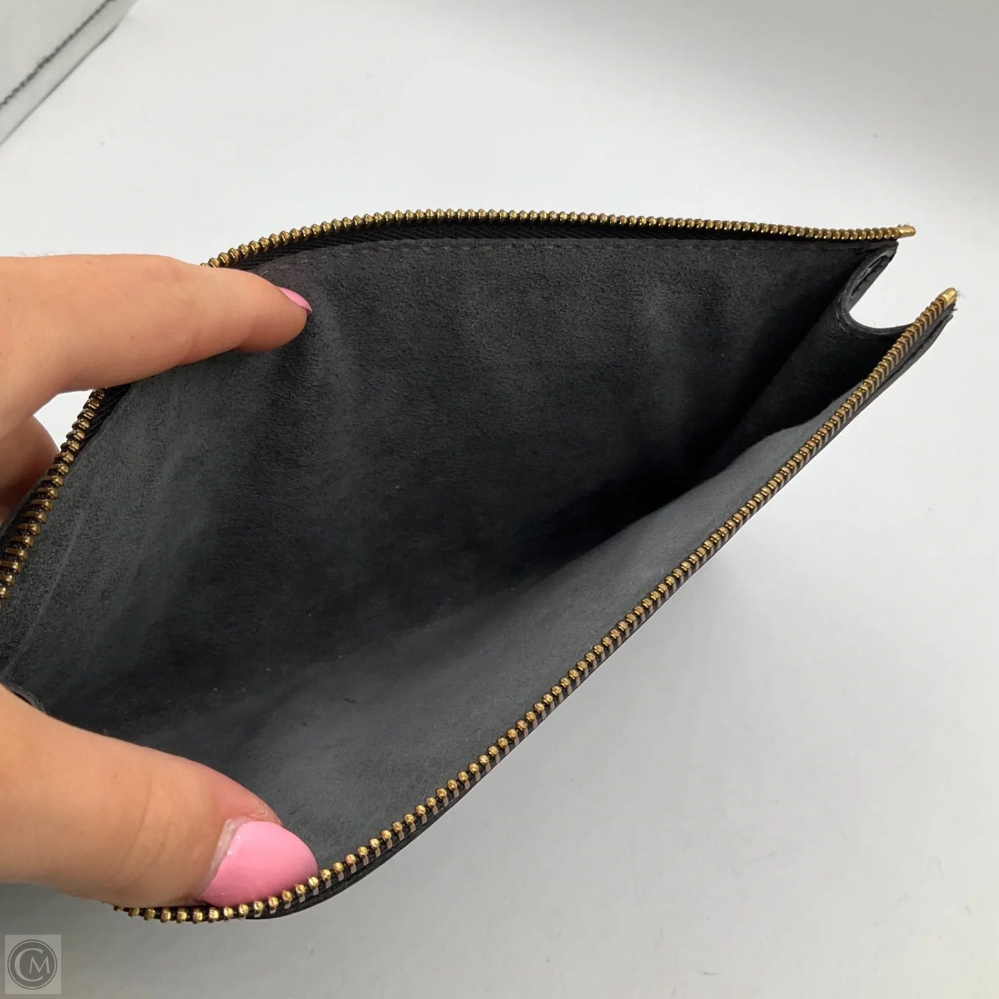 Wristlet Luxury Designer By Louis Vuitton, Size: Medium
