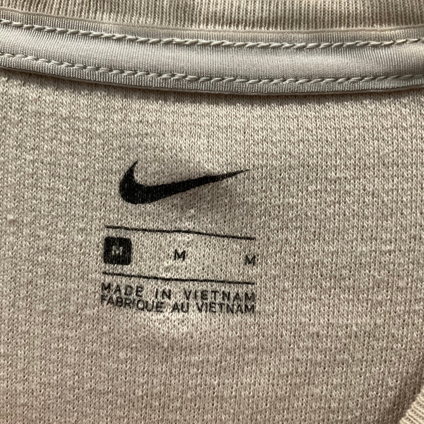 Athletic Sweatshirt Crewneck By Nike Apparel Size: M
