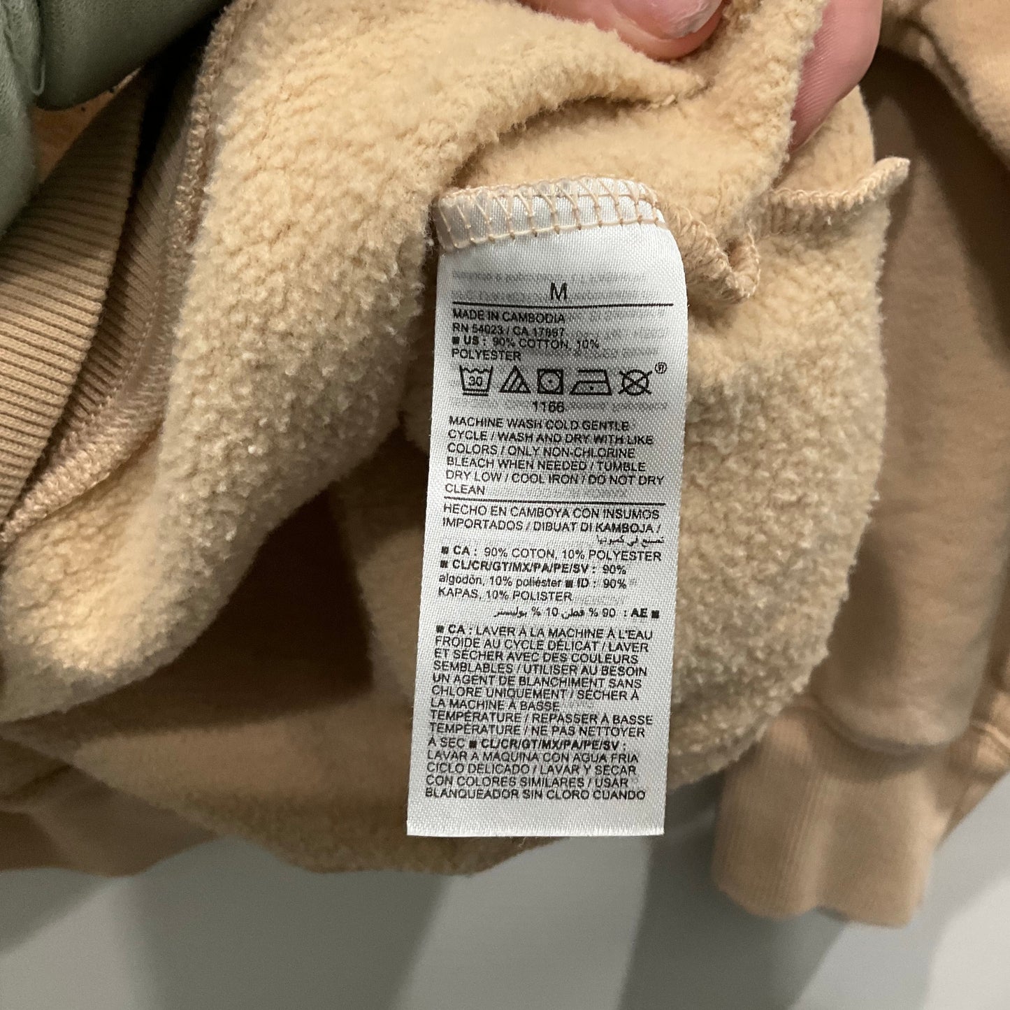 Sweatshirt Crewneck By Old Navy Size: M