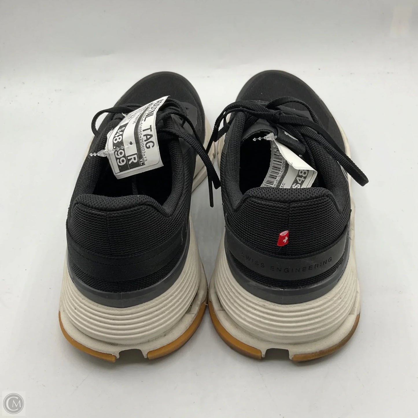 Shoes Athletic By On In Black, Size: 8.5