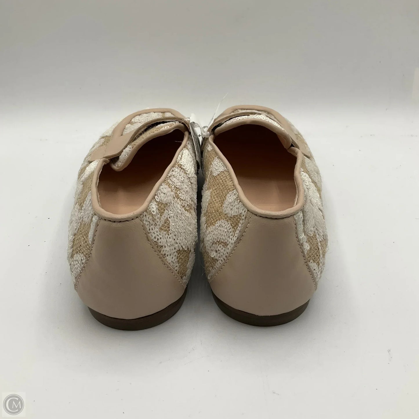 Shoes Flats By Agl In Beige, Size: 7.5