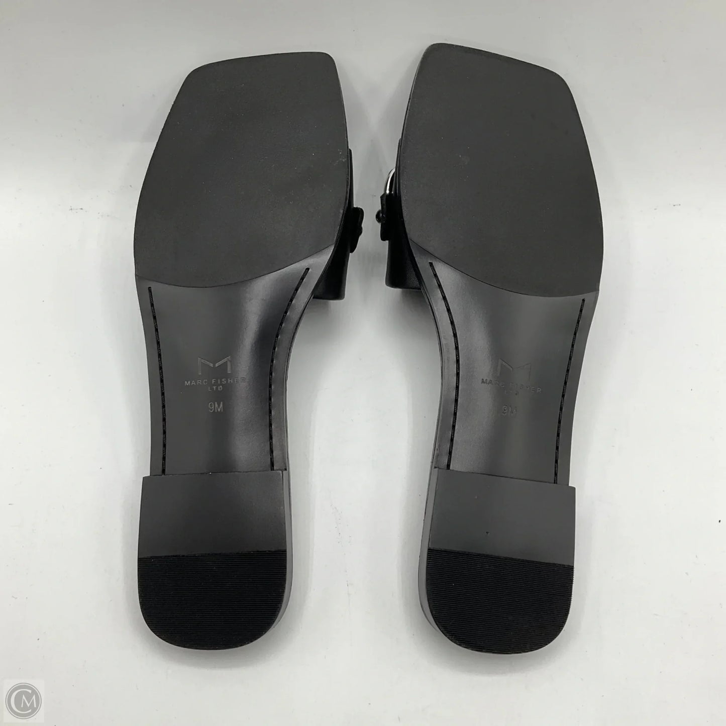 Shoes Flats By Marc Fisher In Black, Size: 9