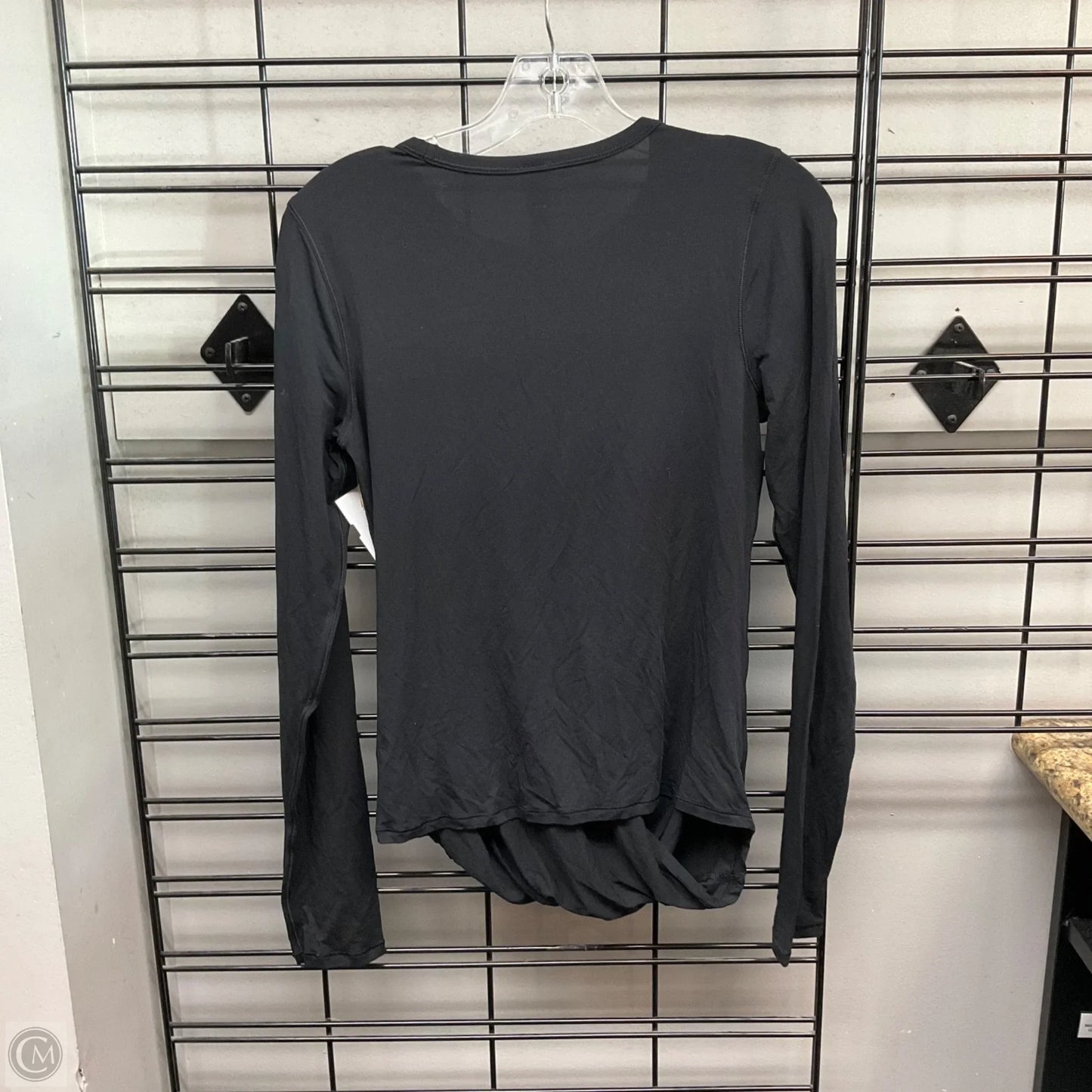 Athletic Top Long Sleeve Crewneck By Lululemon In Black, Size: 4