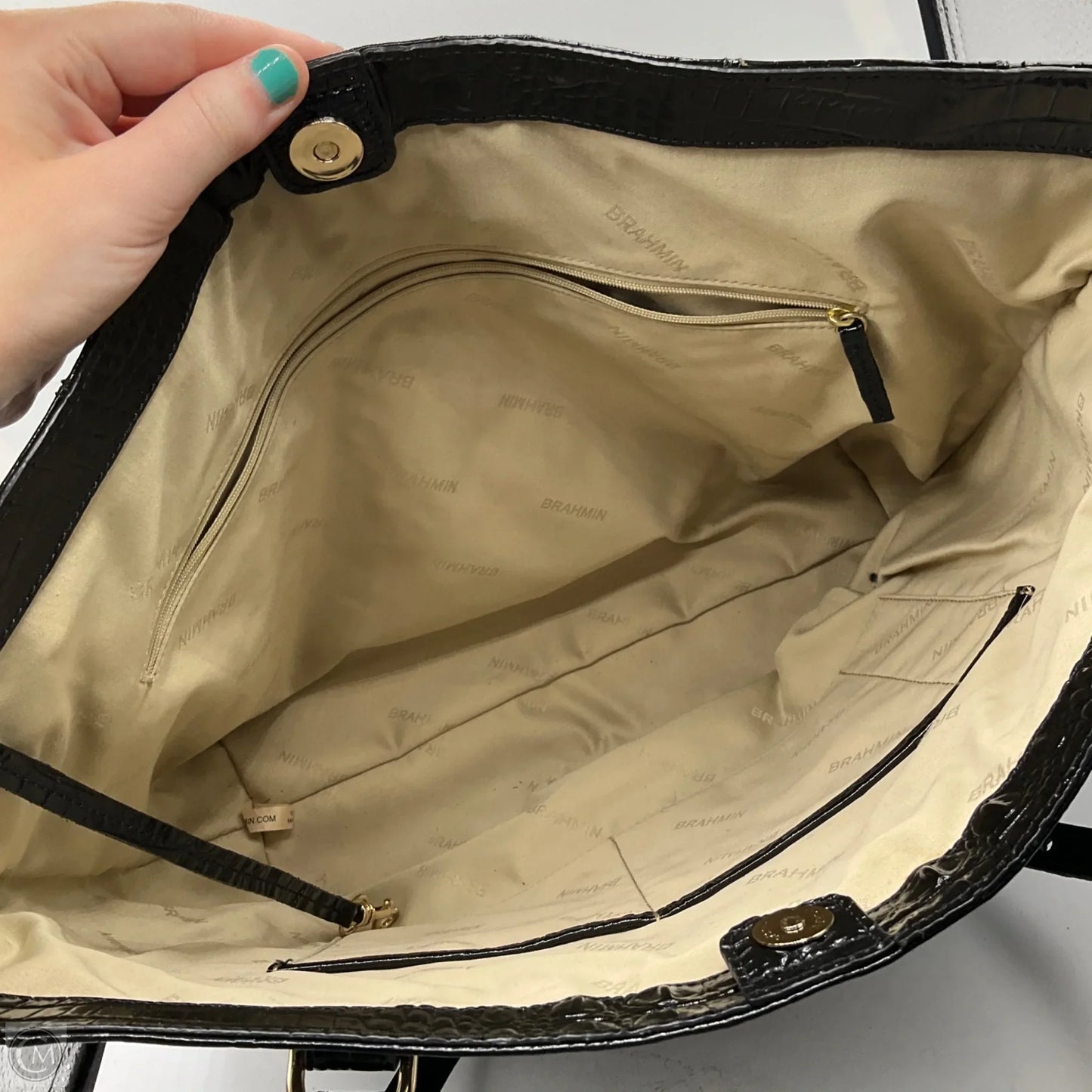 Handbag Designer By Brahmin, Size: Large