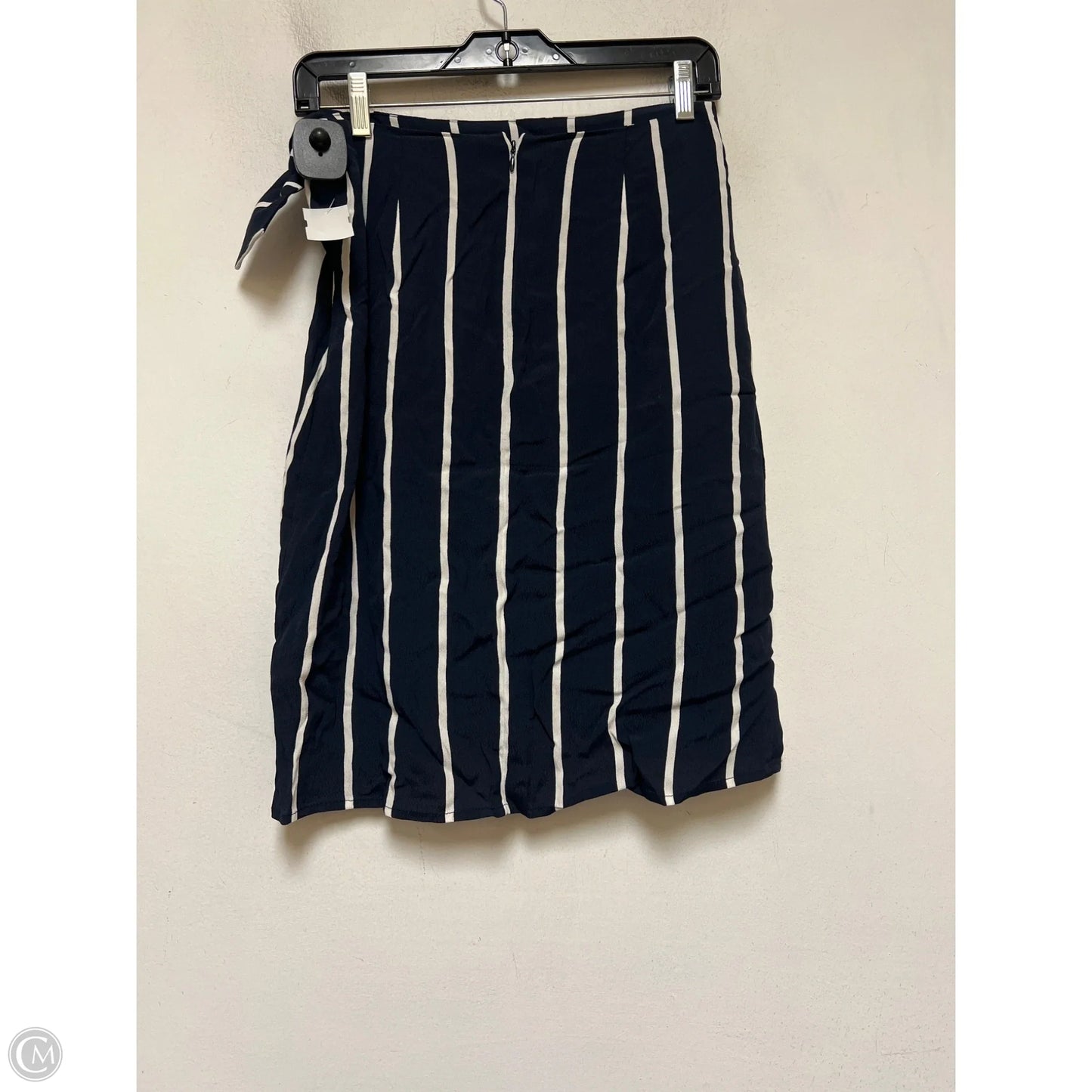Skirt Mini & Short By Loft In Striped Pattern, Size: 0