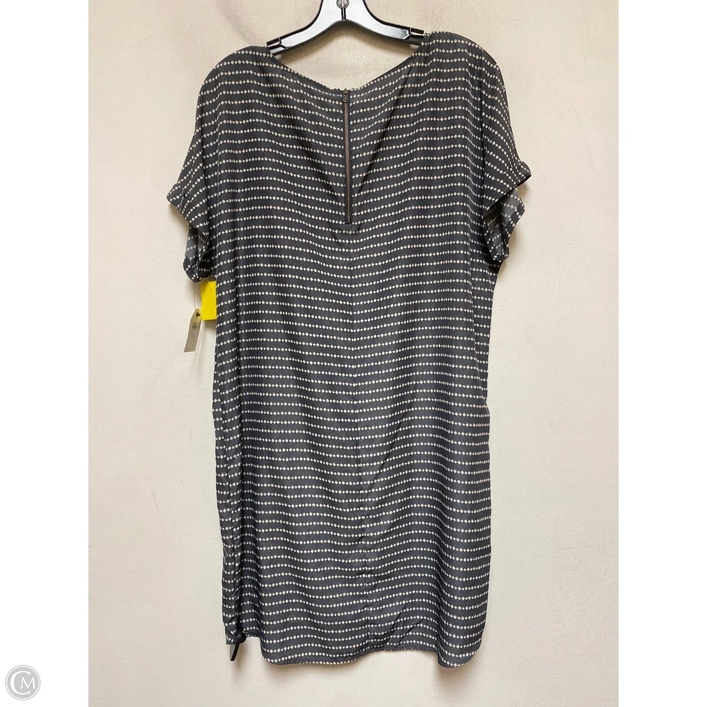 Dress Casual Short By Caslon In Cream & Grey, Size: L
