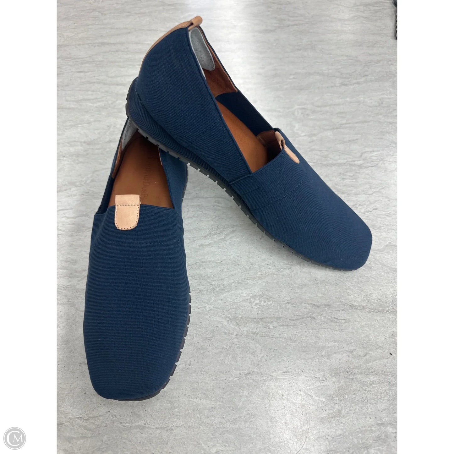 Shoes Flats By Clothes Mentor In Navy, Size: 10