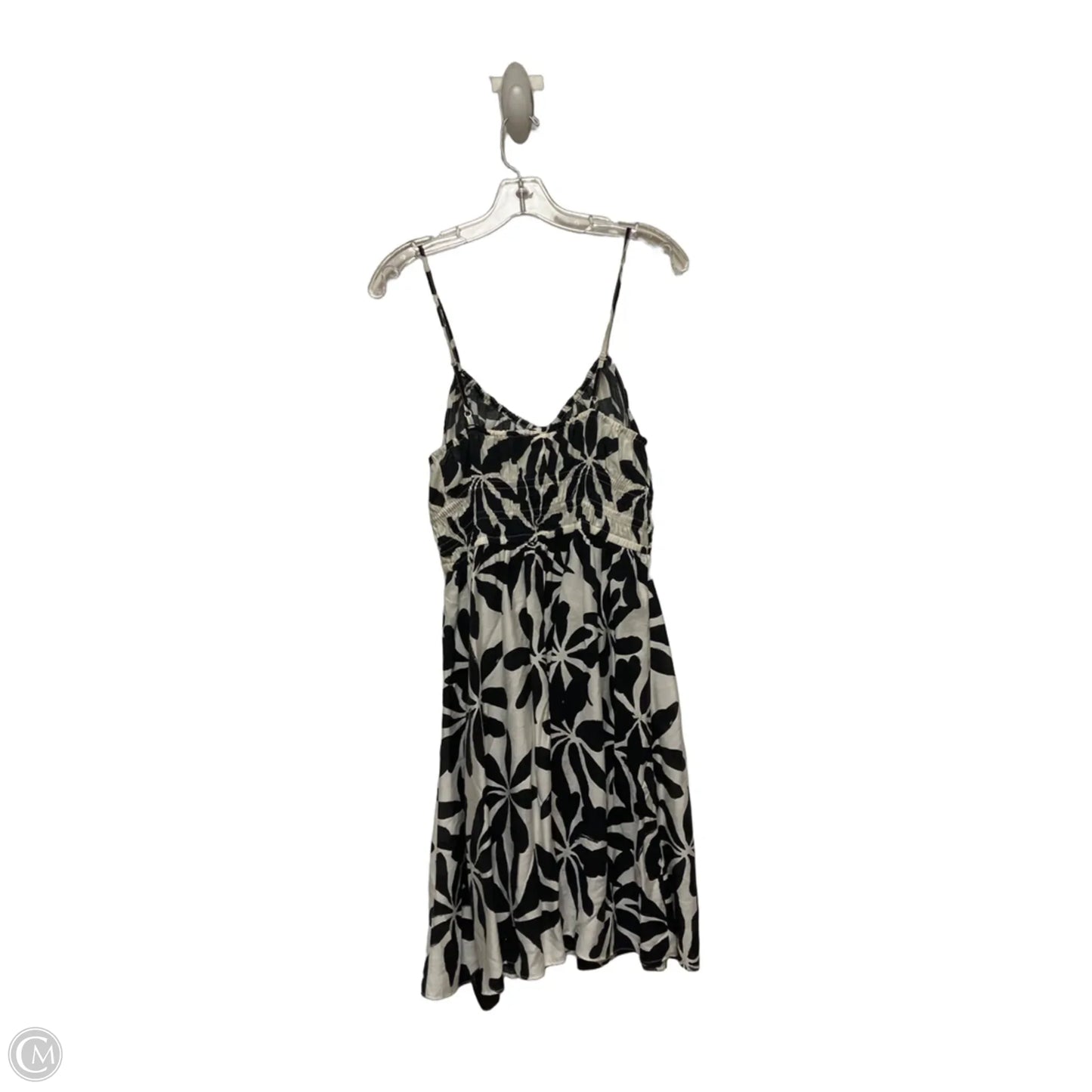 Dress Casual Short By H&m In Black & White, Size: S