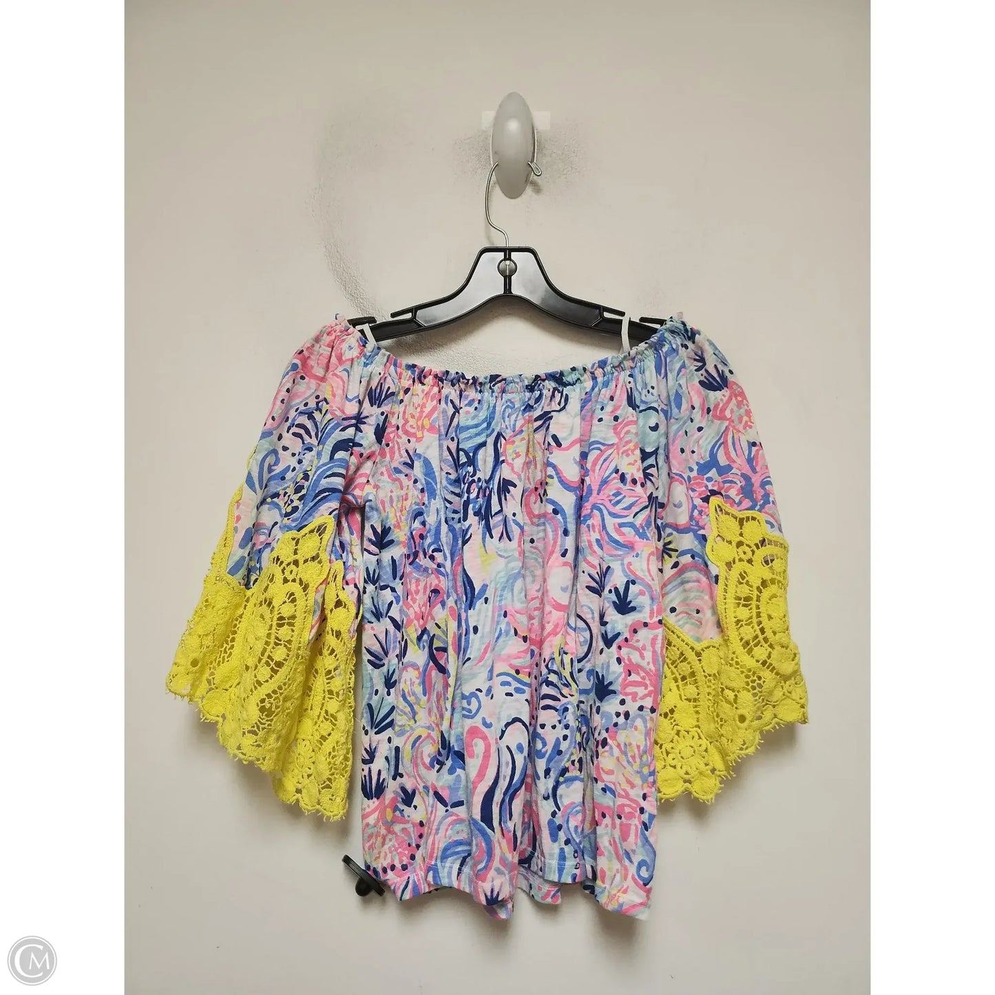 Top Short Sleeve Designer By Lilly Pulitzer In Multi-colored, Size: Xxs