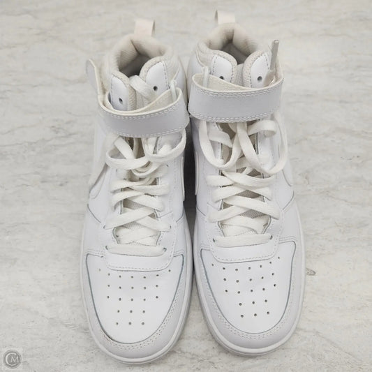 Shoes Sneakers By Nike In White, Size: 8