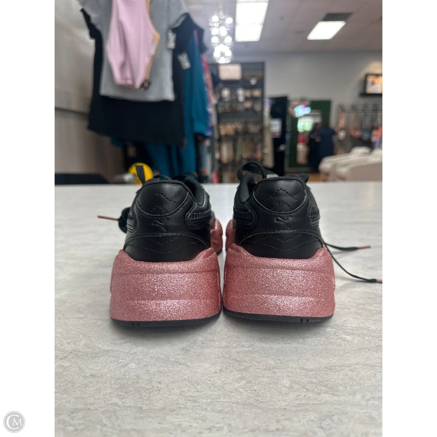 Shoes Athletic By Puma In Black & Pink, Size: 8.5