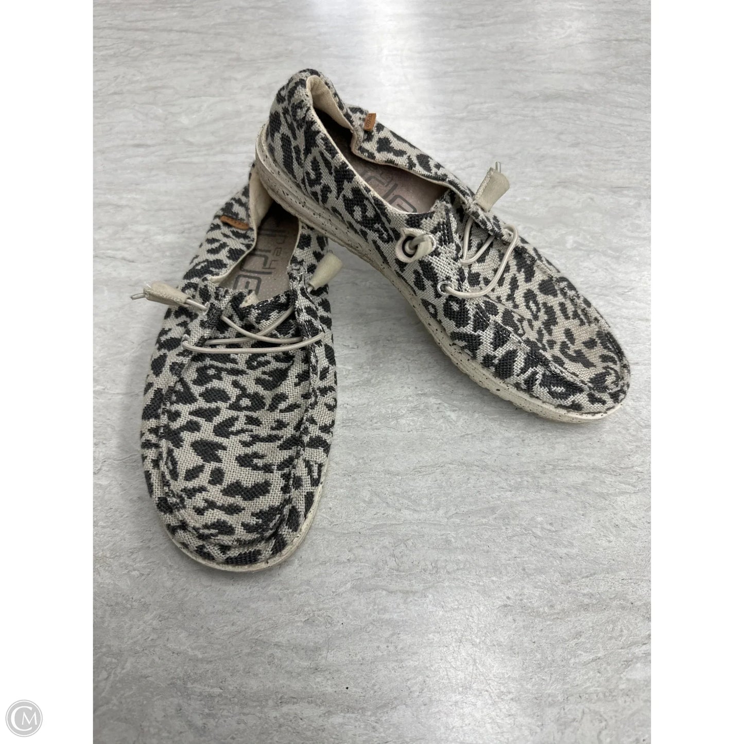 Shoes Flats By Hey Dude In Animal Print, Size: 6