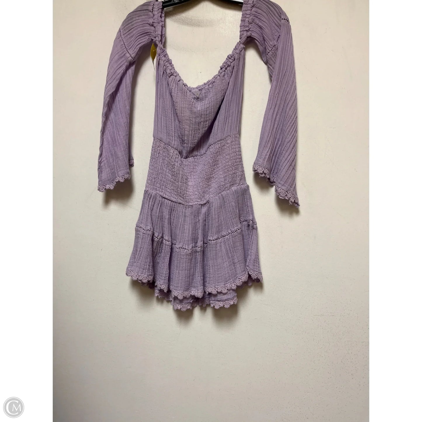 Dress Casual Short By Guess In Purple, Size: Xs