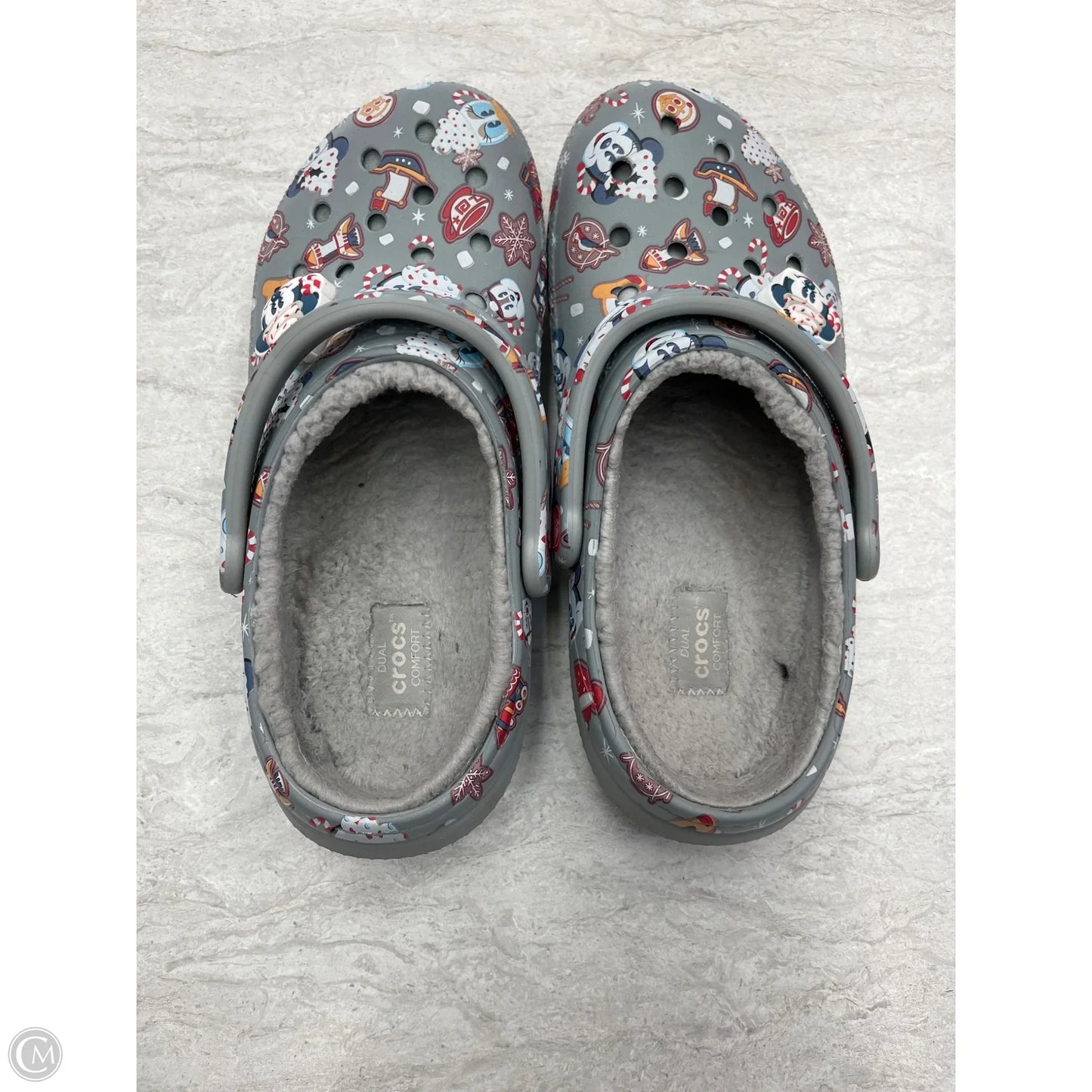 Shoes Flats By Crocs In Grey, Size: 8