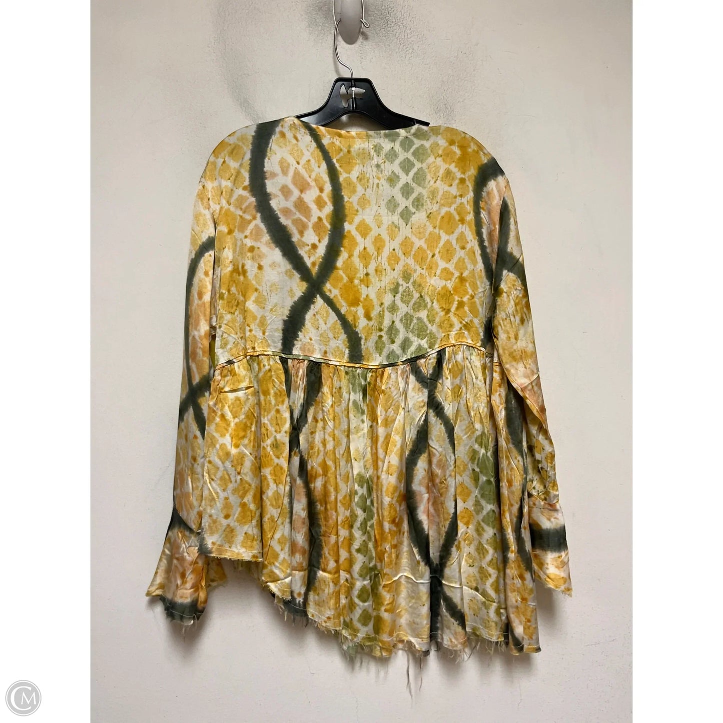 Top Long Sleeve By Clothes Mentor In Green & Yellow, Size: S
