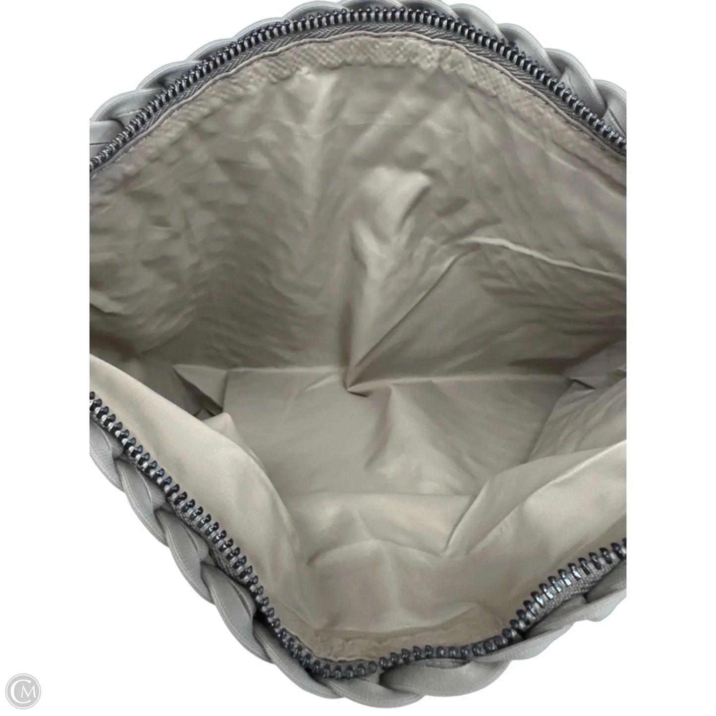 Clutch By Clothes Mentor, Size: Medium