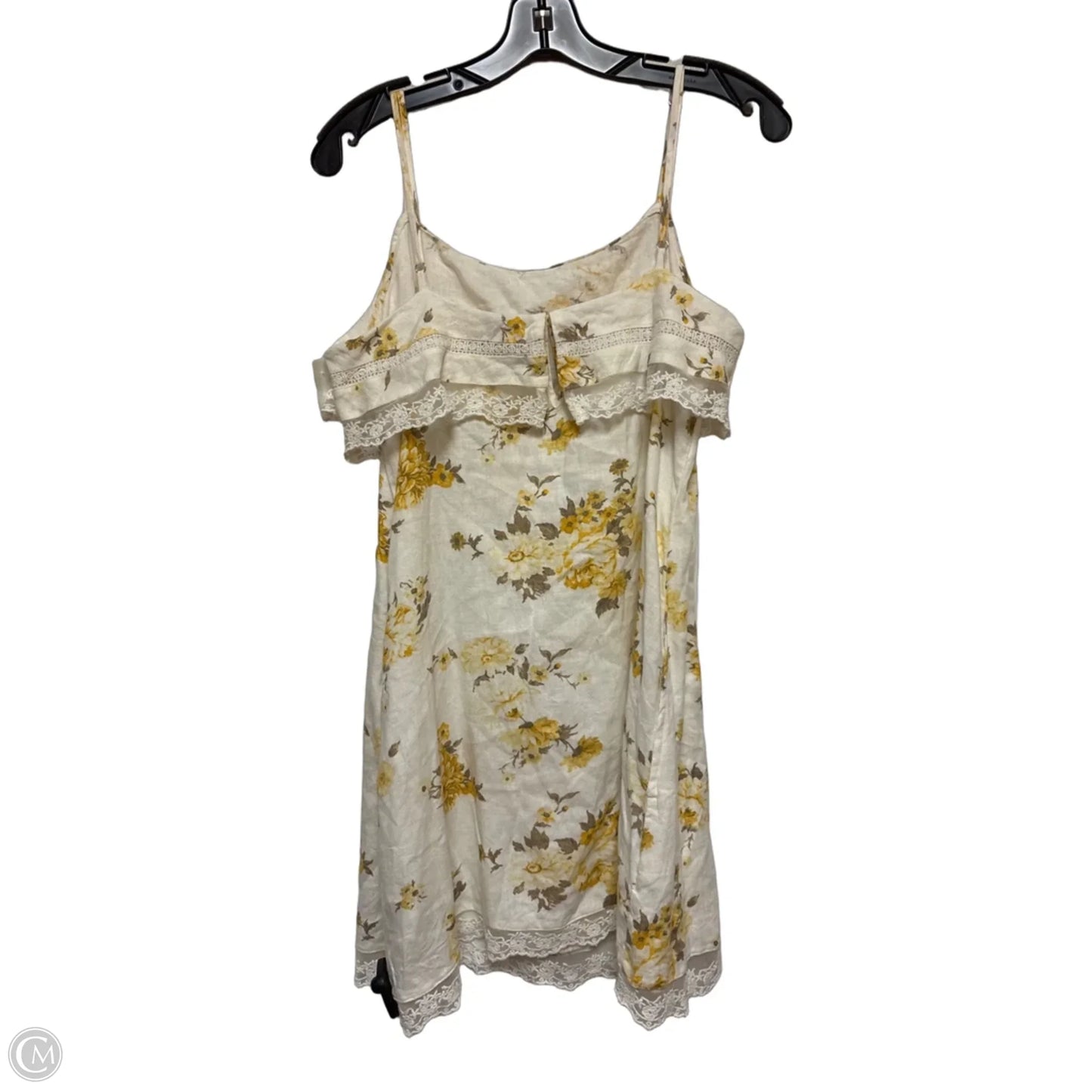 Dress Casual Short By Universal Thread In White & Yellow, Size: S
