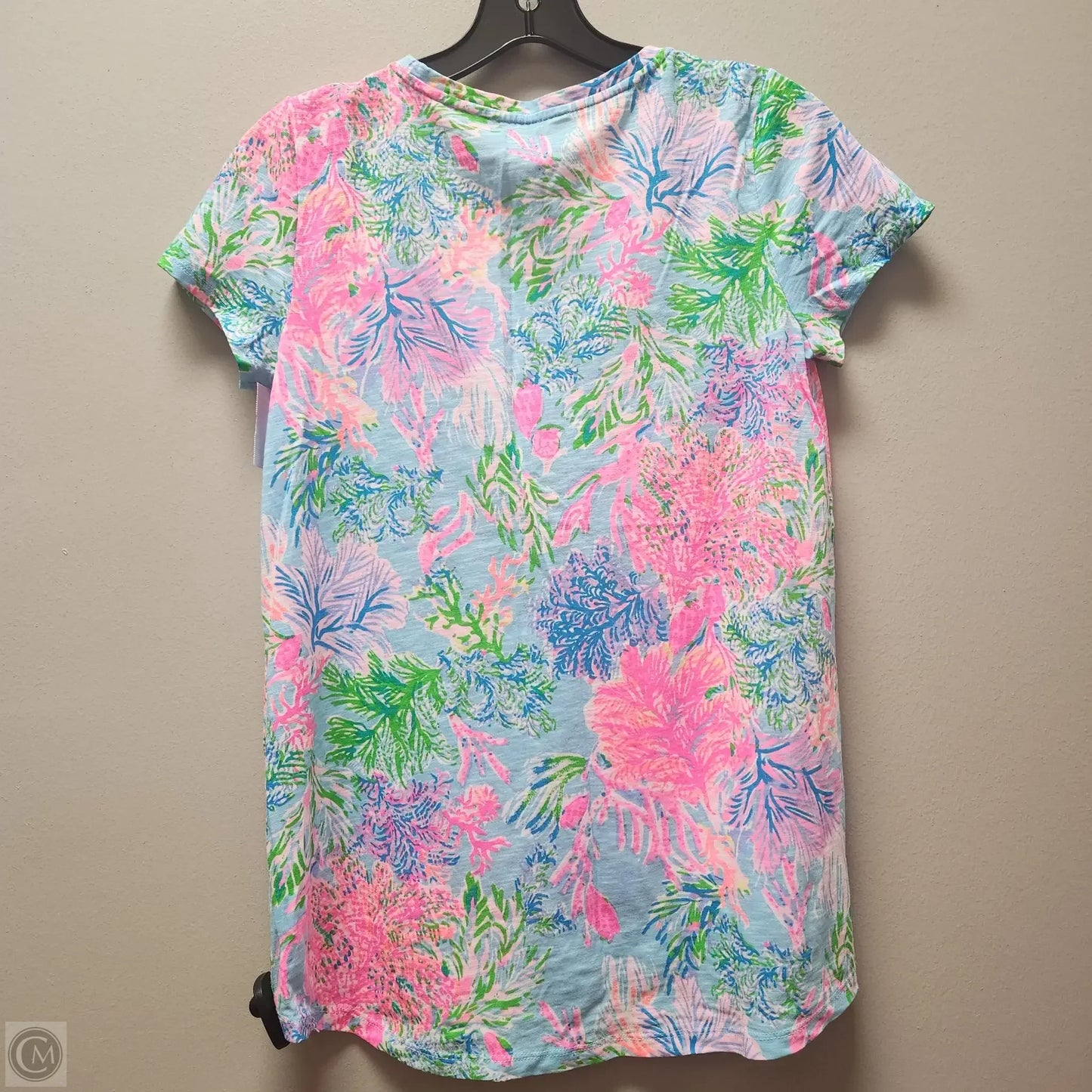 Top Short Sleeve Designer By Lilly Pulitzer In Pink, Size: Xs