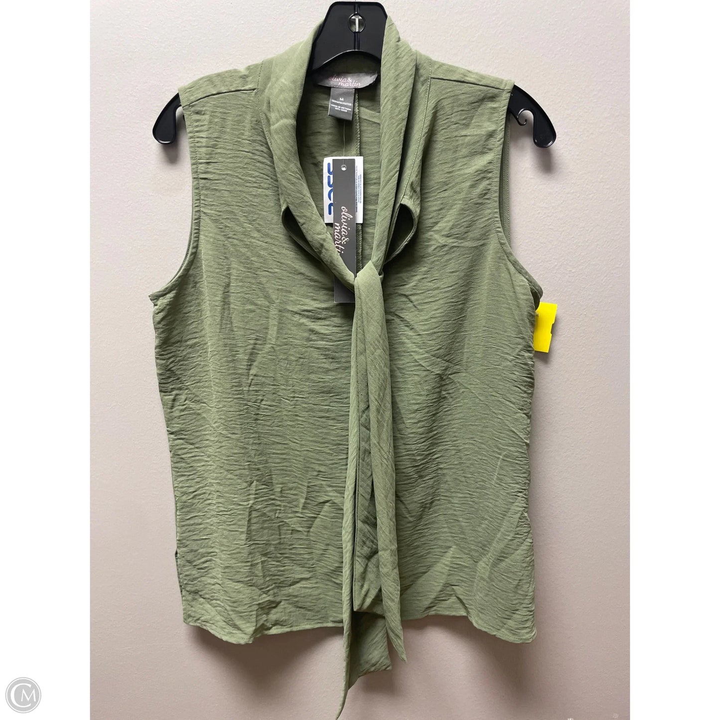 Top Sleeveless By Clothes Mentor In Green, Size: M