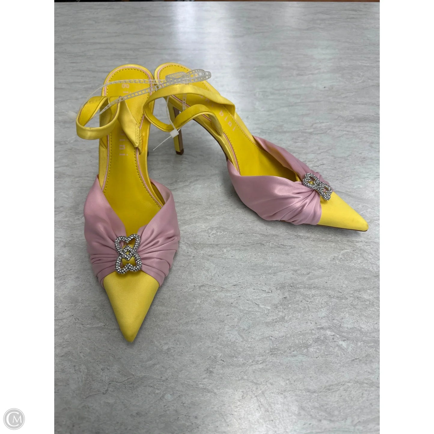 Shoes Heels Stiletto By Gianni Bini In Pink & Yellow, Size: 9