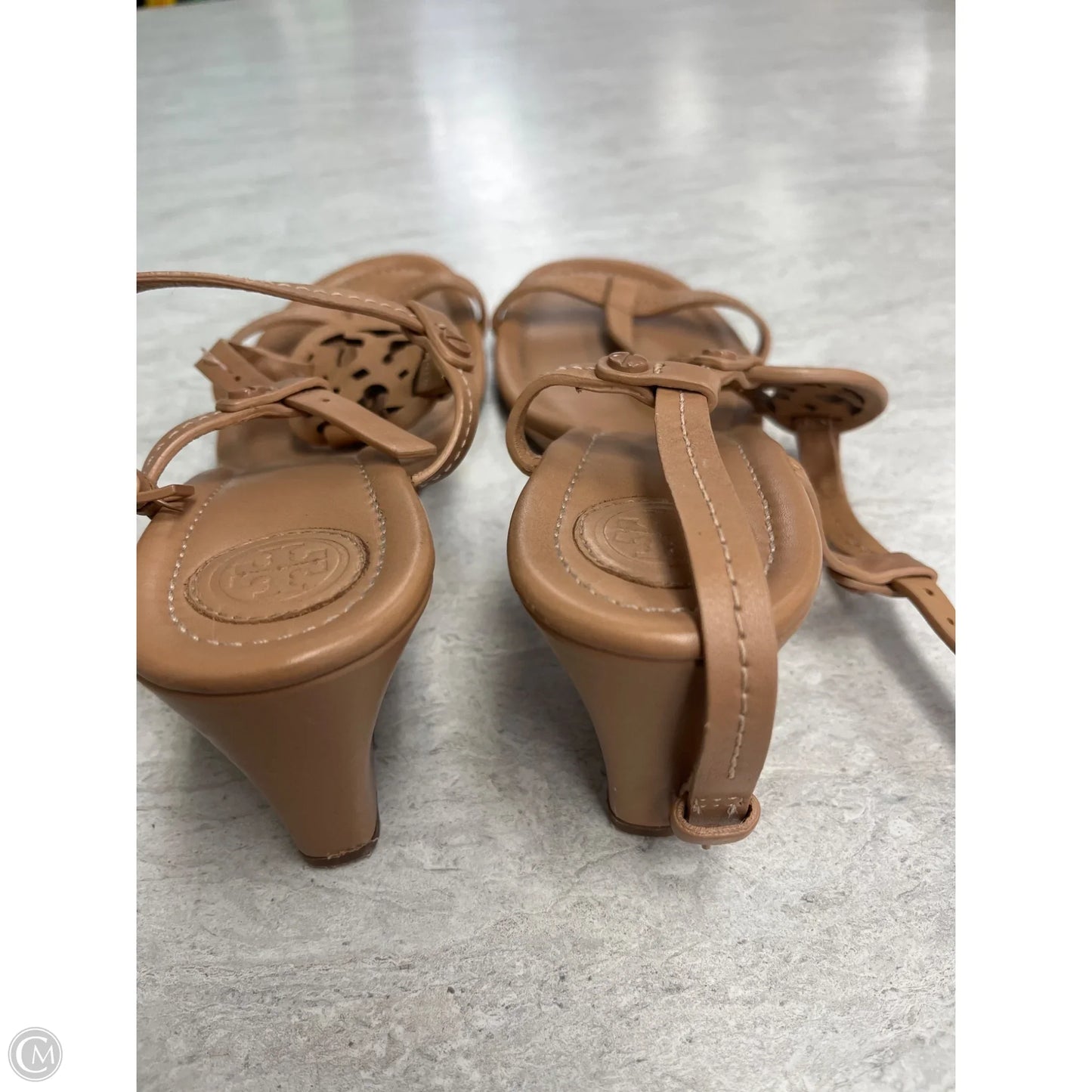 Sandals Designer By Tory Burch In Tan, Size: 6.5