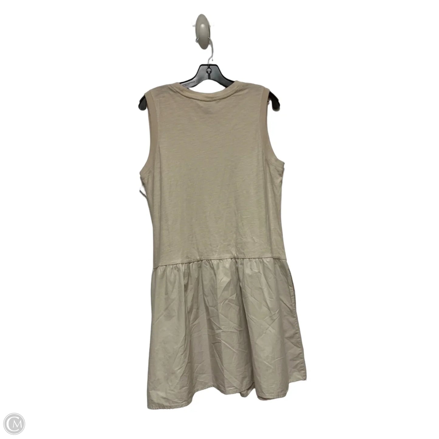 Dress Casual Short By Universal Thread In Tan, Size: M