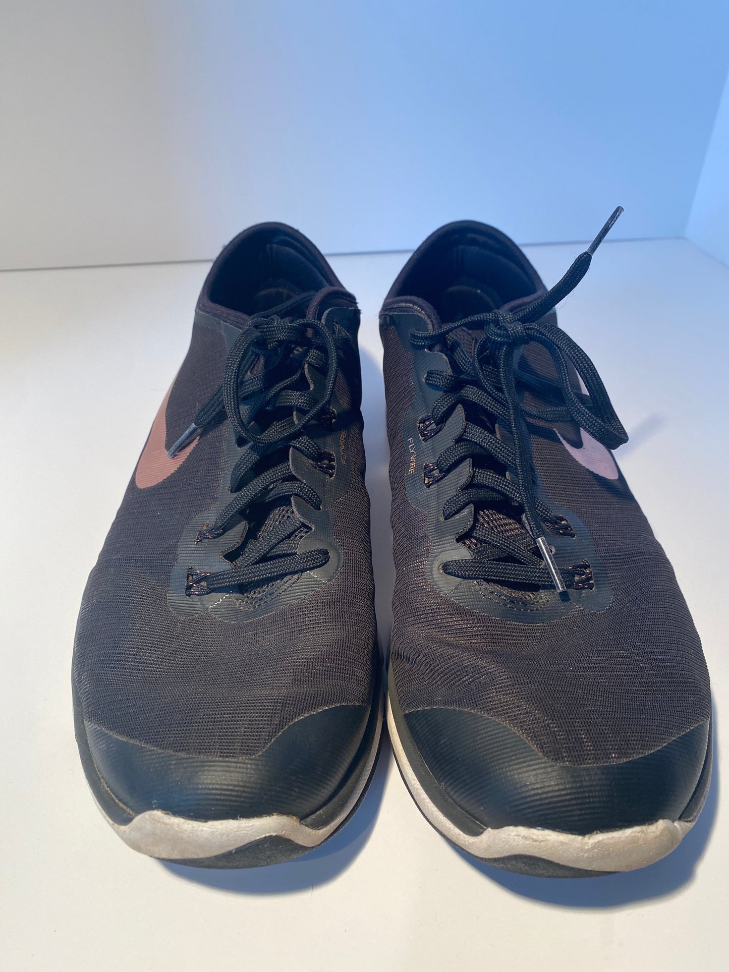 Shoes Athletic By Nike Size: 11