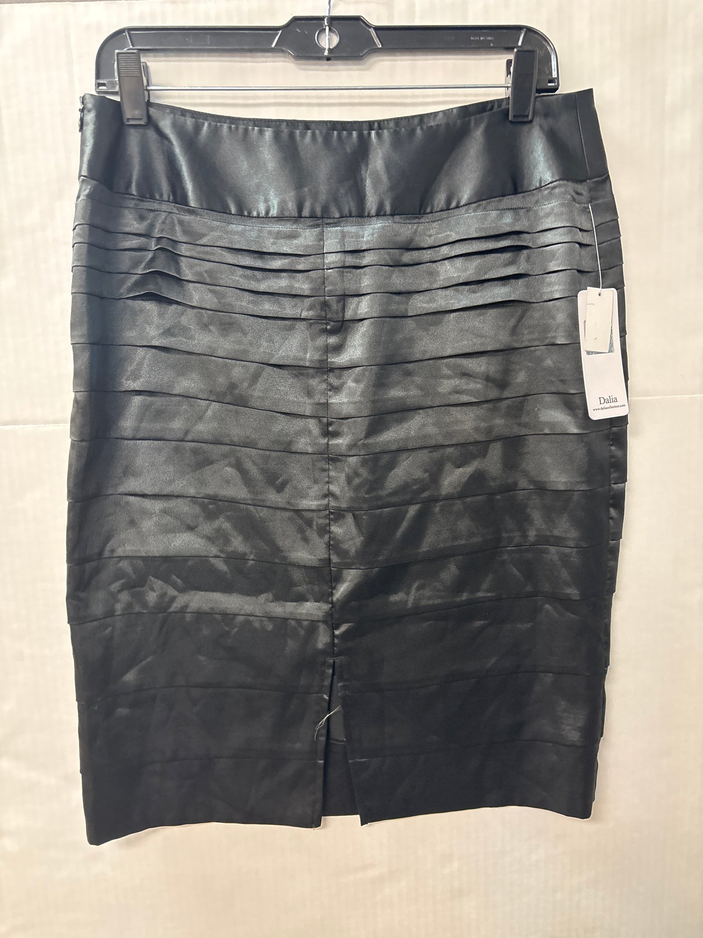 Skirt Midi By Dalia Collection In Black, Size: 8