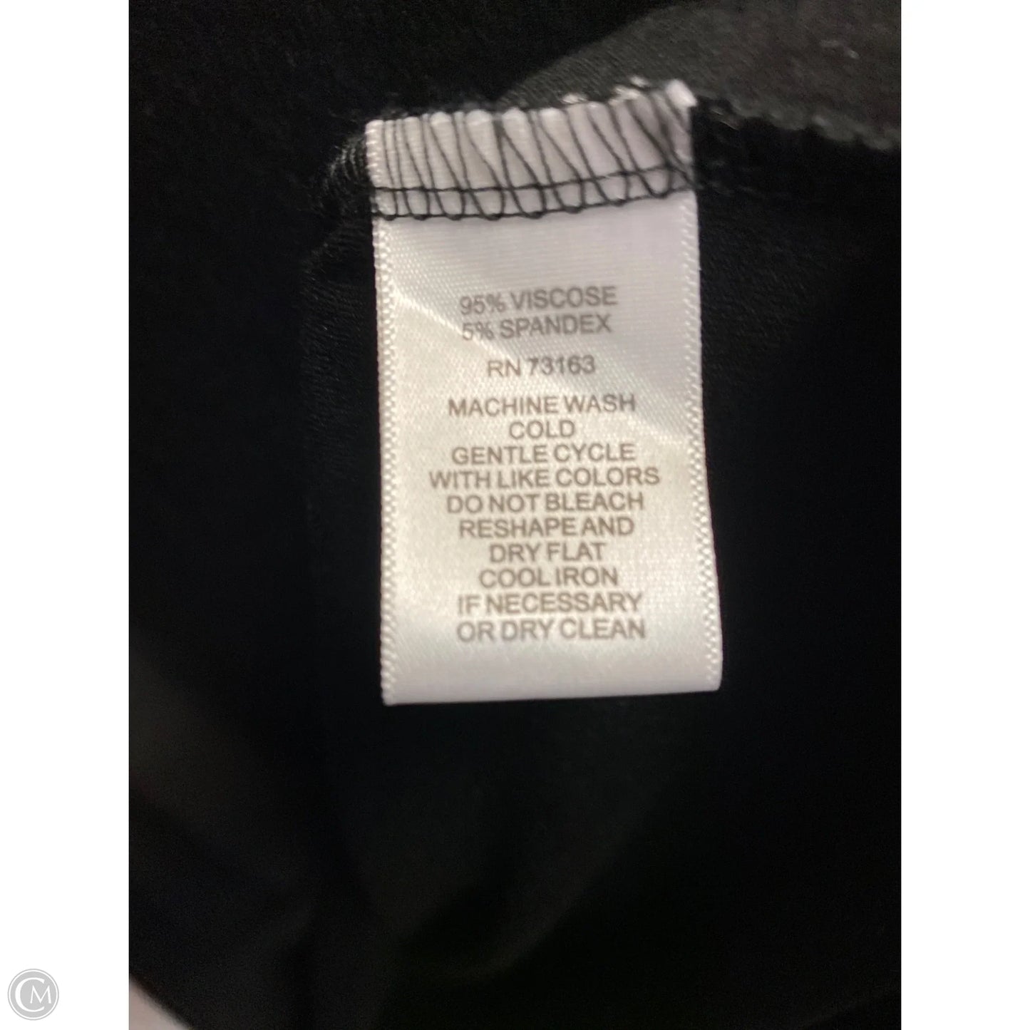 Top Short Sleeve By Cable And Gauge In Black, Size: L