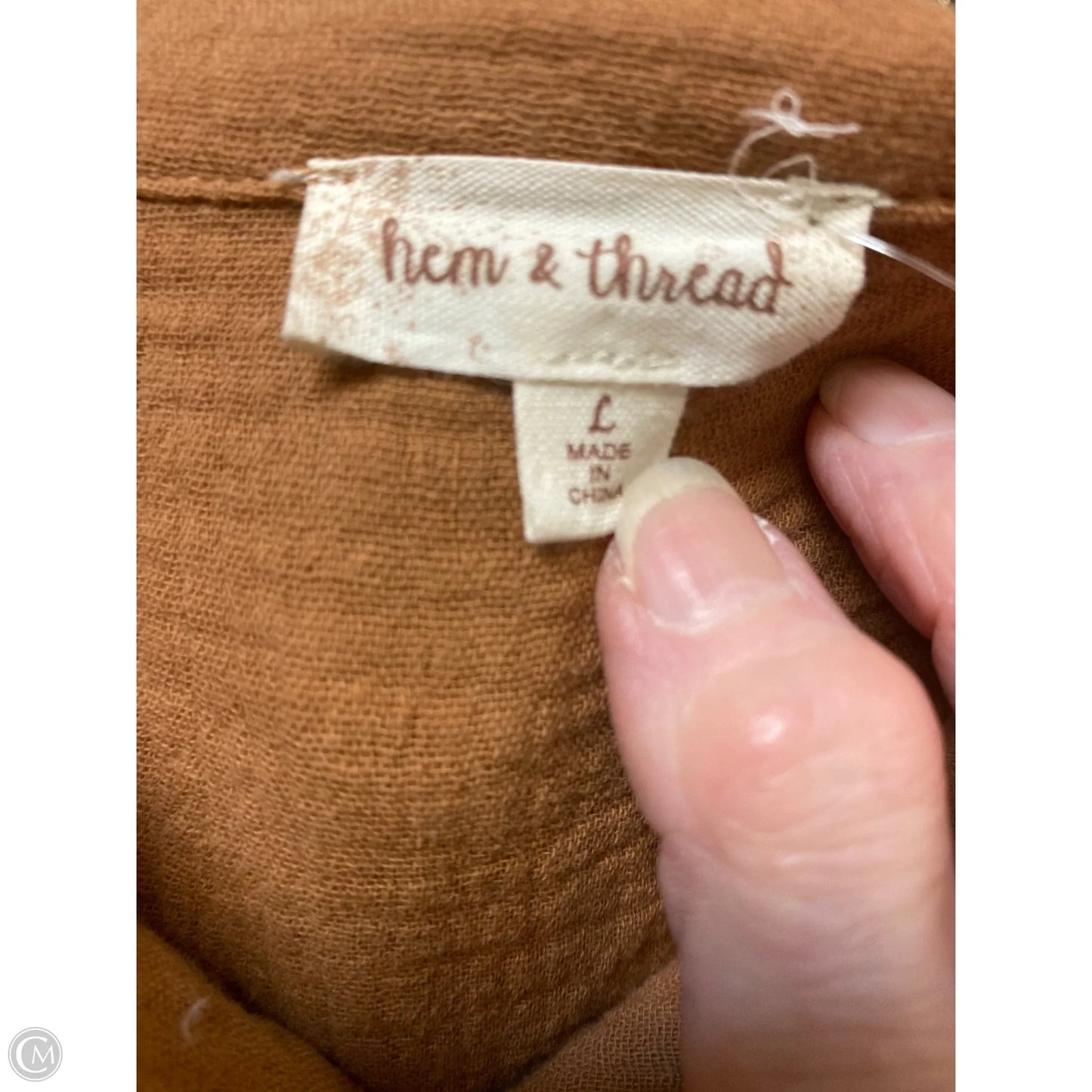 Top Long Sleeve By Hem & Thread In Brown, Size: L