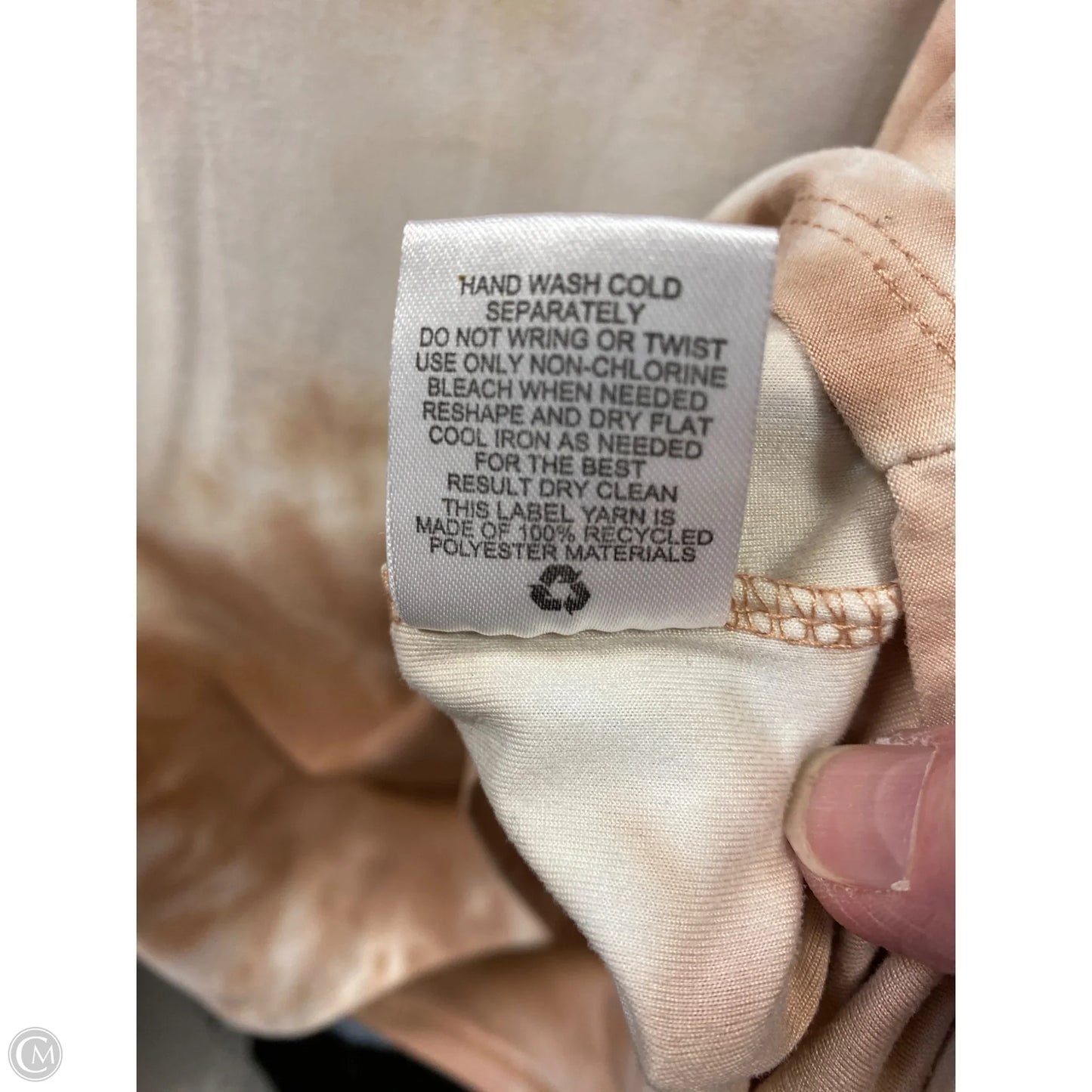 Top Long Sleeve By Olive And Oak In Cream, Size: M