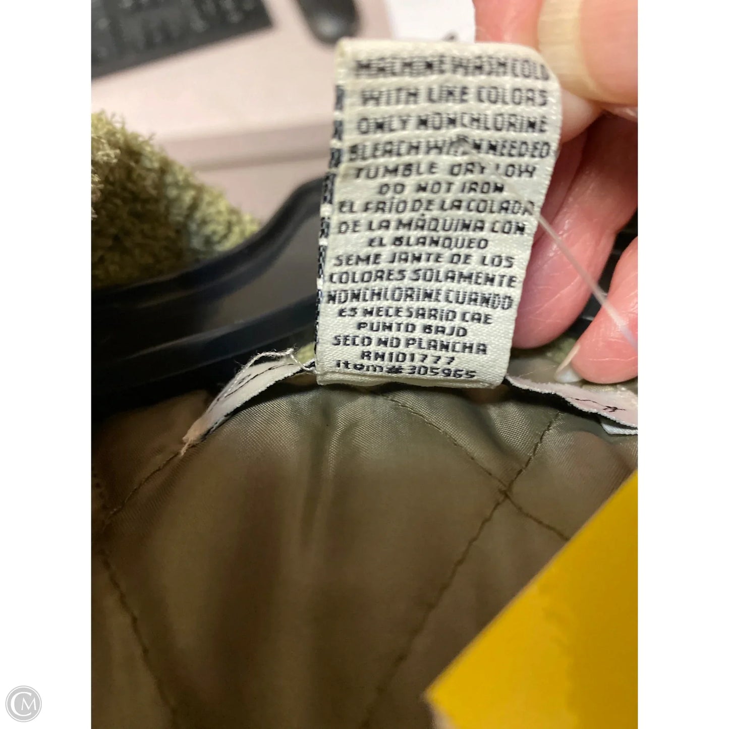 Vest Faux Fur & Sherpa By Clothes Mentor In Green, Size: L