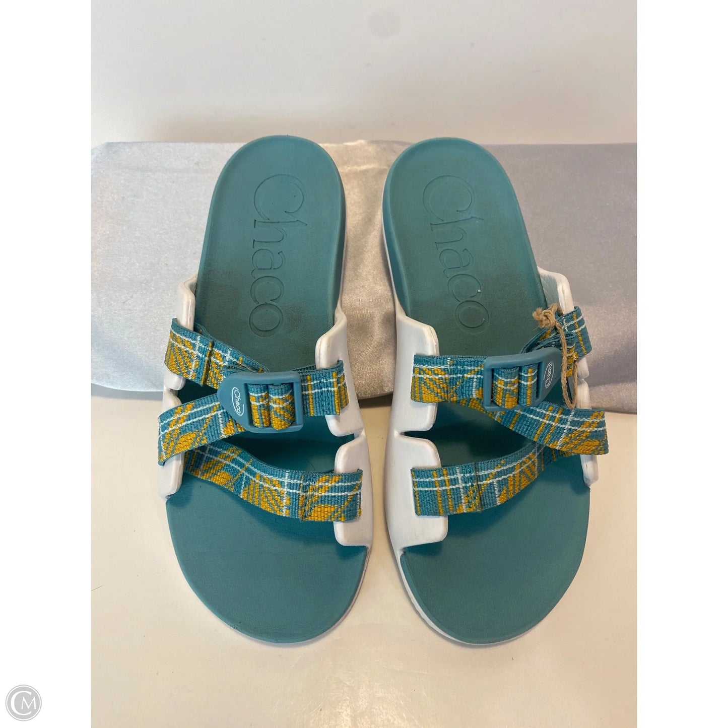 Sandals Flats By Chacos In White, Size: 6